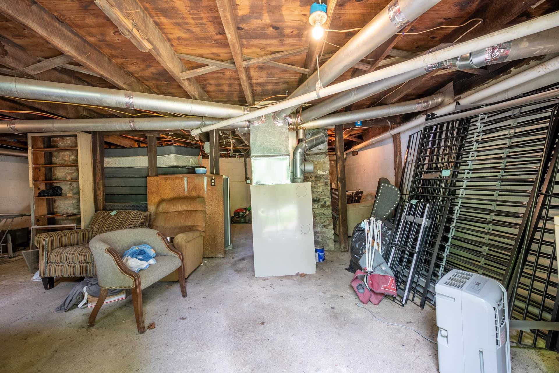 1320 JENNELLE Road, Blacksburg, VA 24060