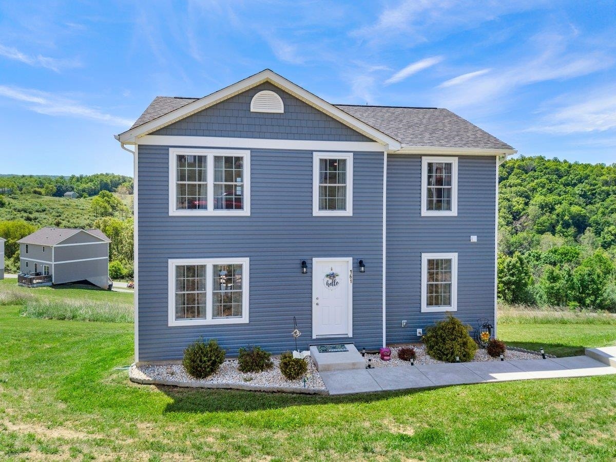 161 Prairie View Lane, Pembroke, VA 24136
