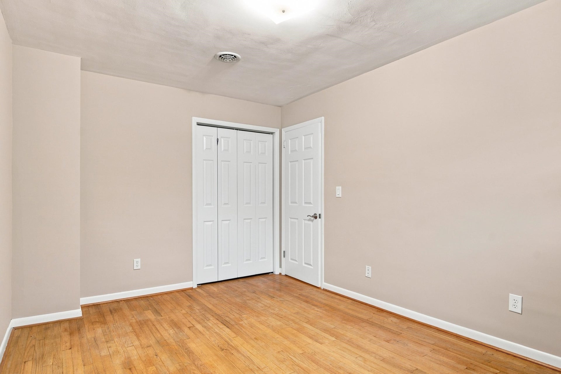 1200 Westover Drive, Blacksburg, VA 24060
