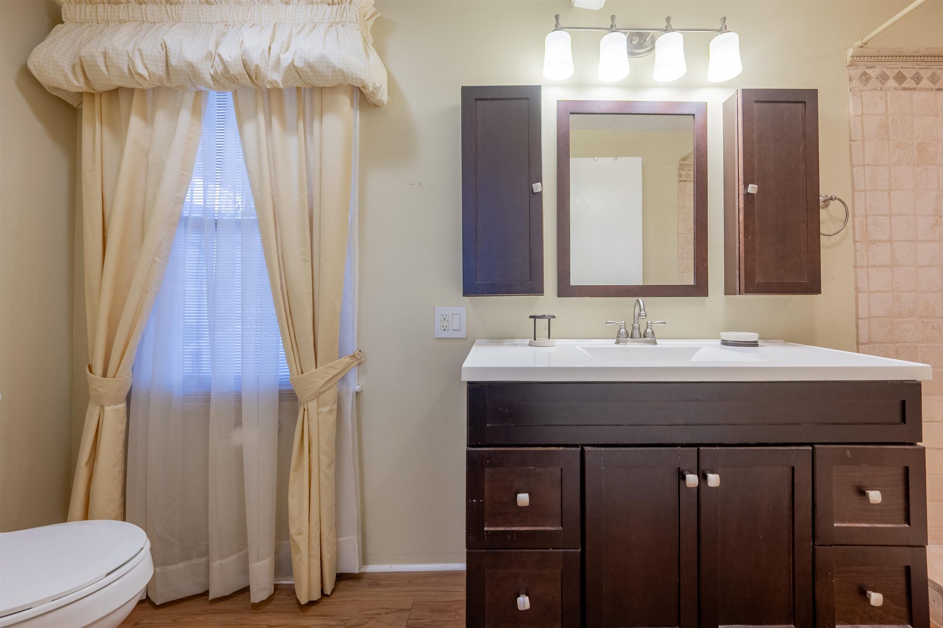 503 Cascade Drive, Pembroke, VA 24136