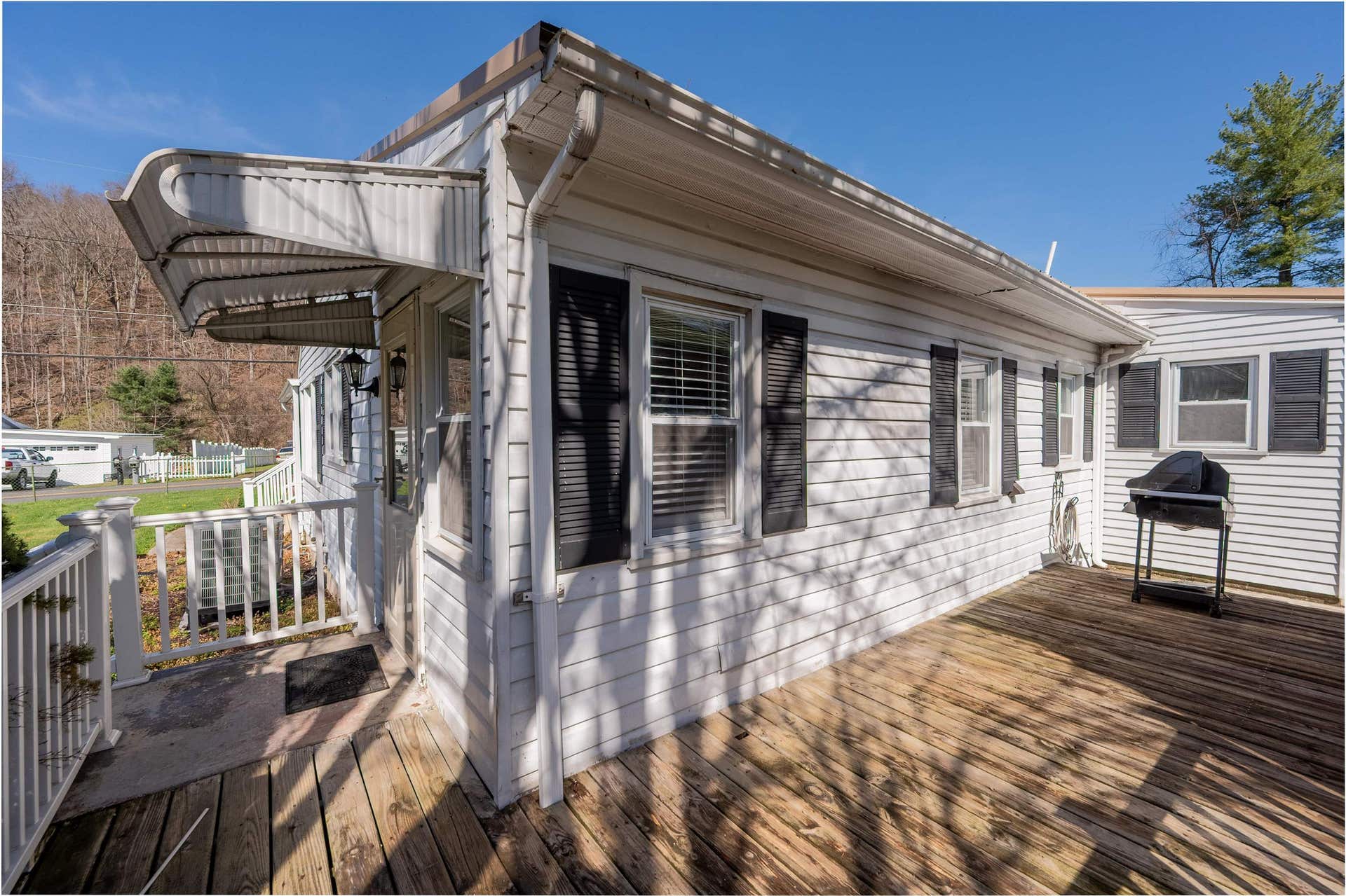 503 Cascade Drive, Pembroke, VA 24136