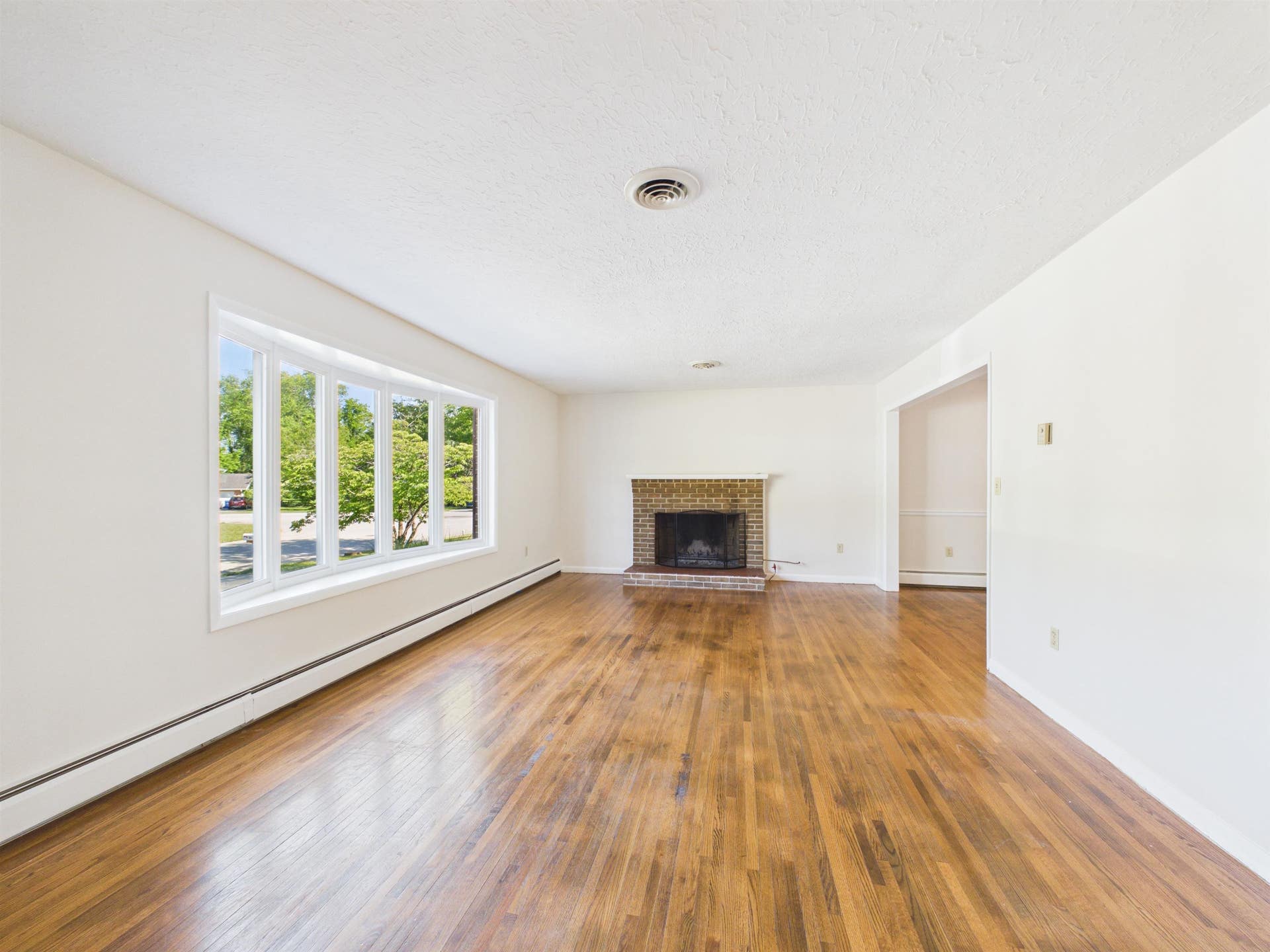 904 Buchanan Drive, Blacksburg, VA 24060