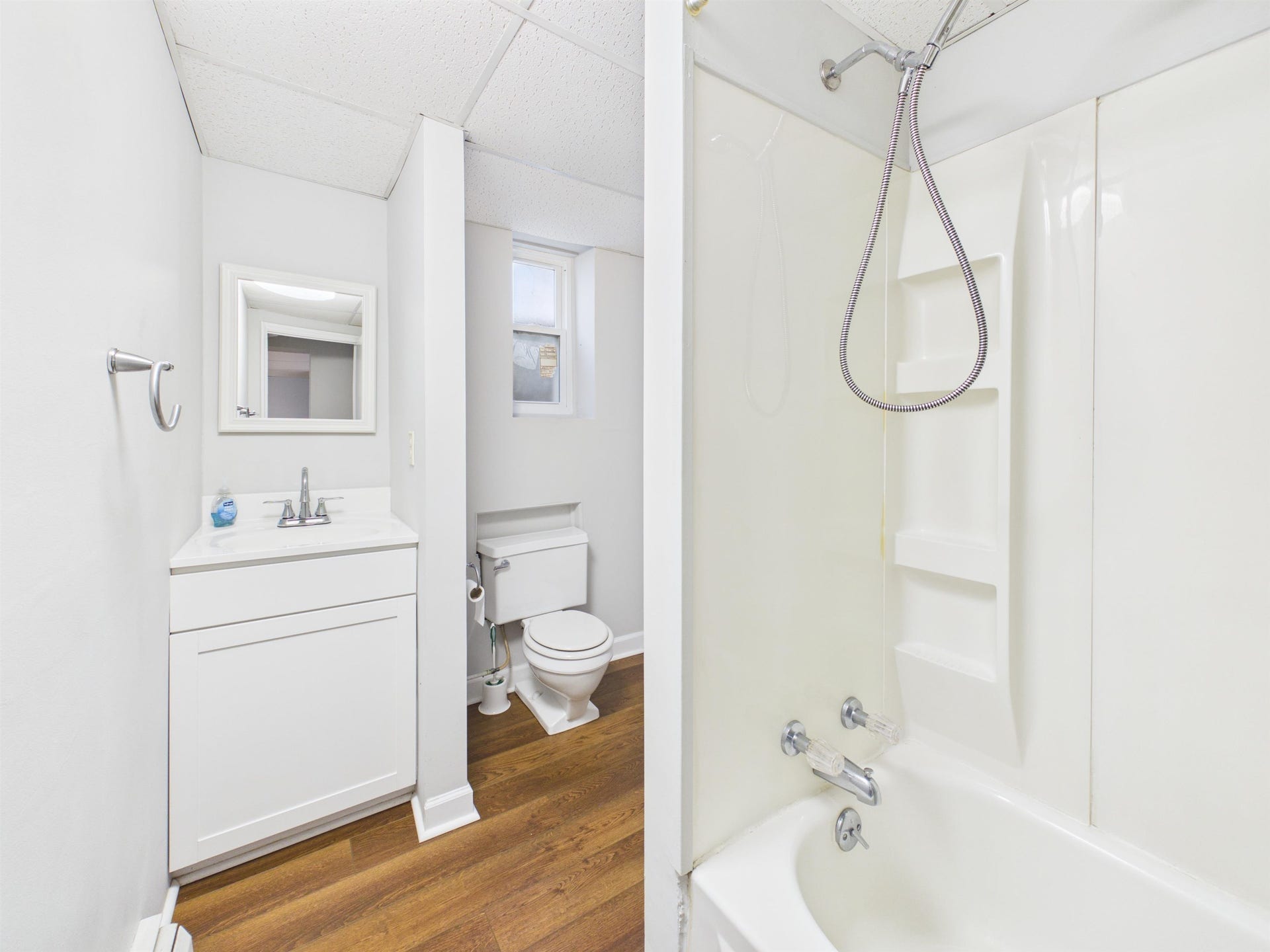 904 Buchanan Drive, Blacksburg, VA 24060