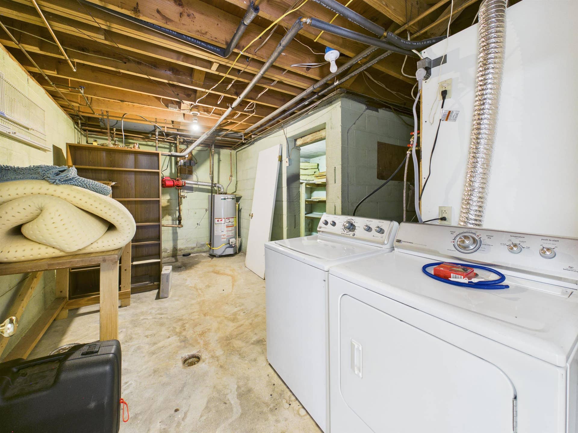 904 Buchanan Drive, Blacksburg, VA 24060