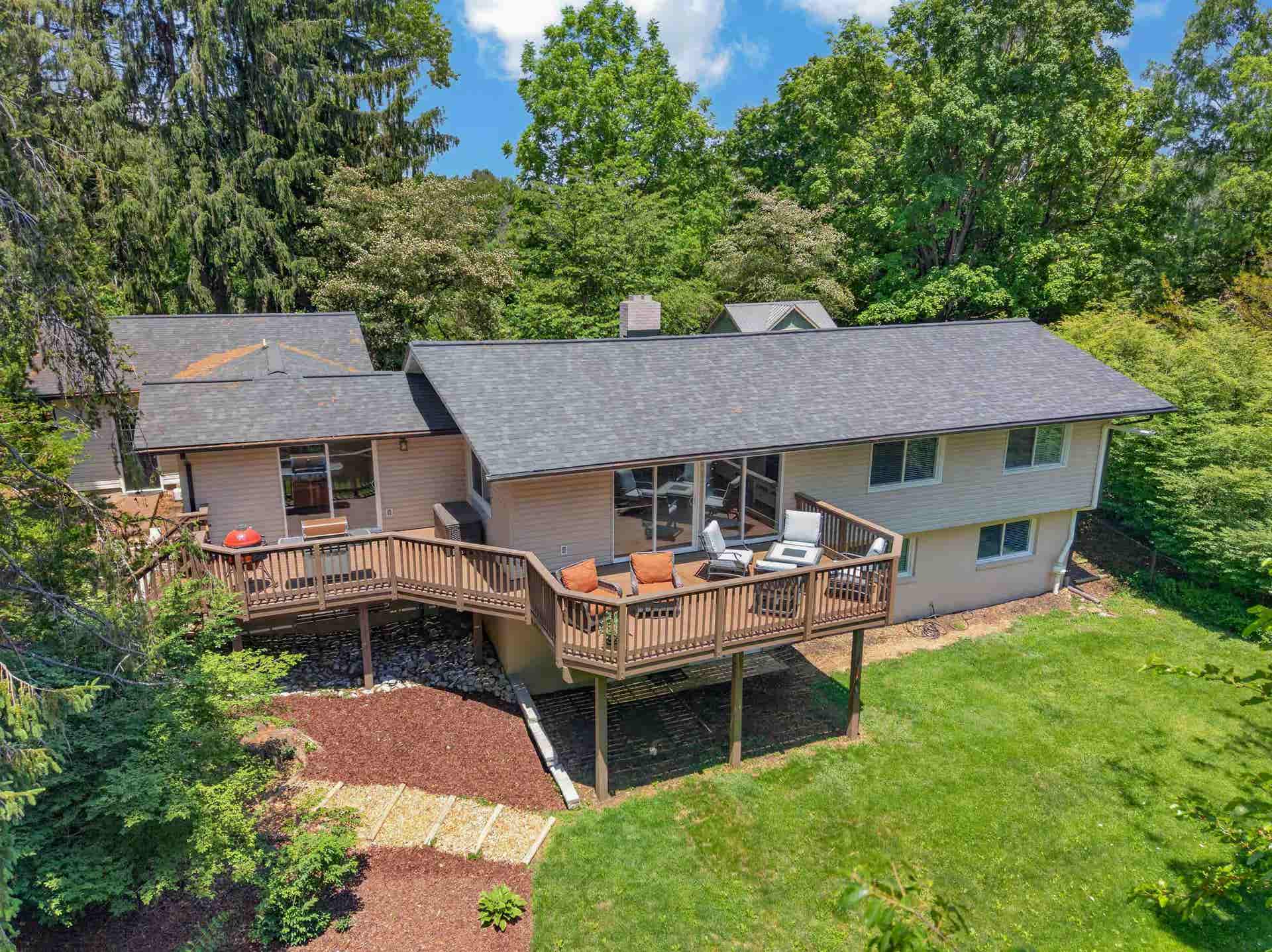 1509 LARK Lane, Blacksburg, VA 24060