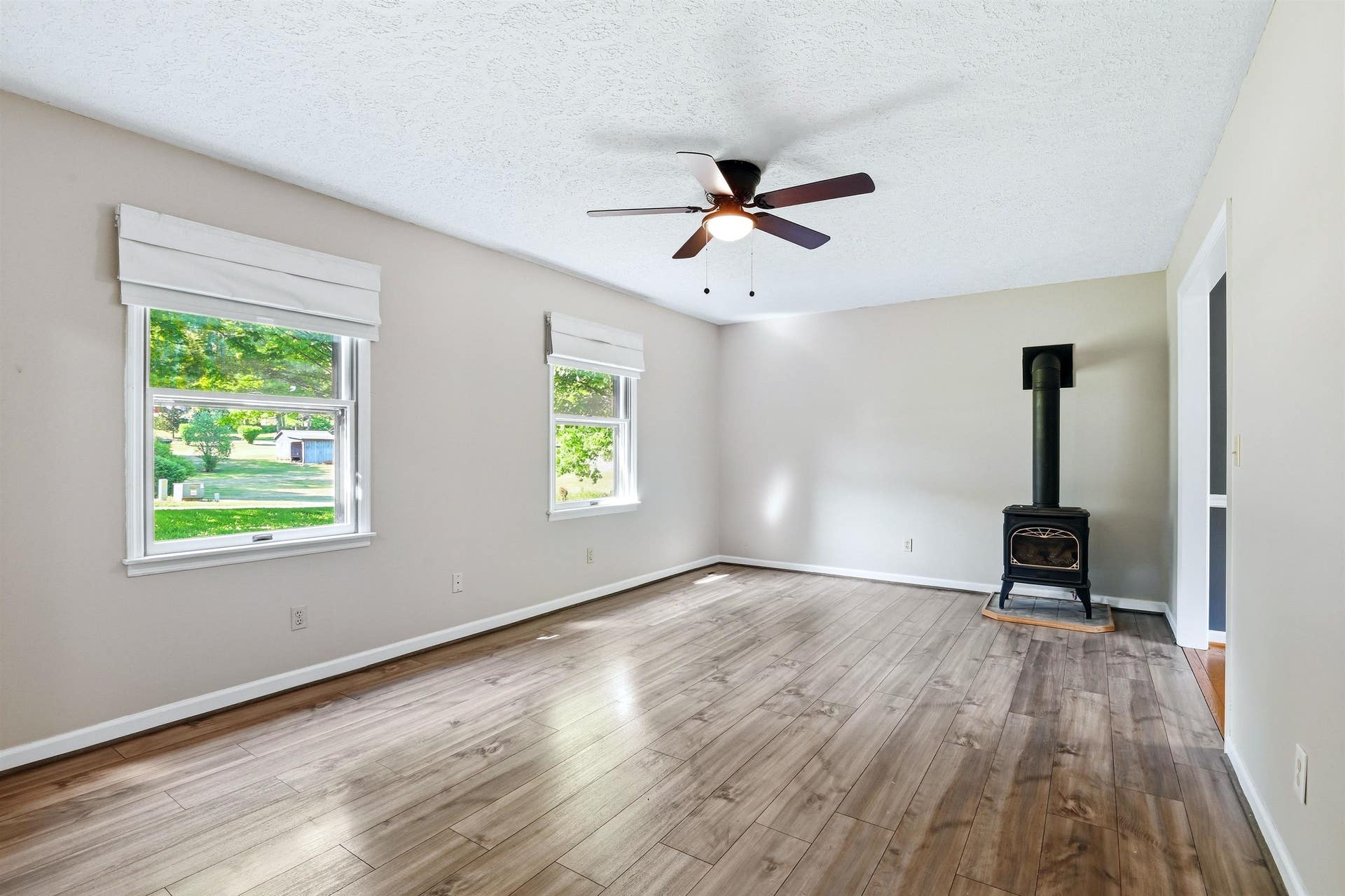125 Richards Street, Newport, VA 24128