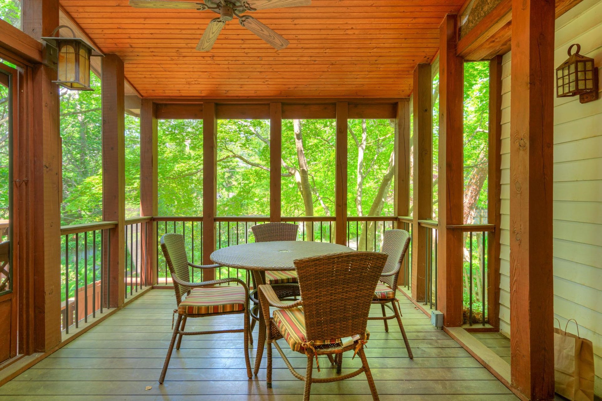 603 DRAPER Road, Blacksburg, VA 24060