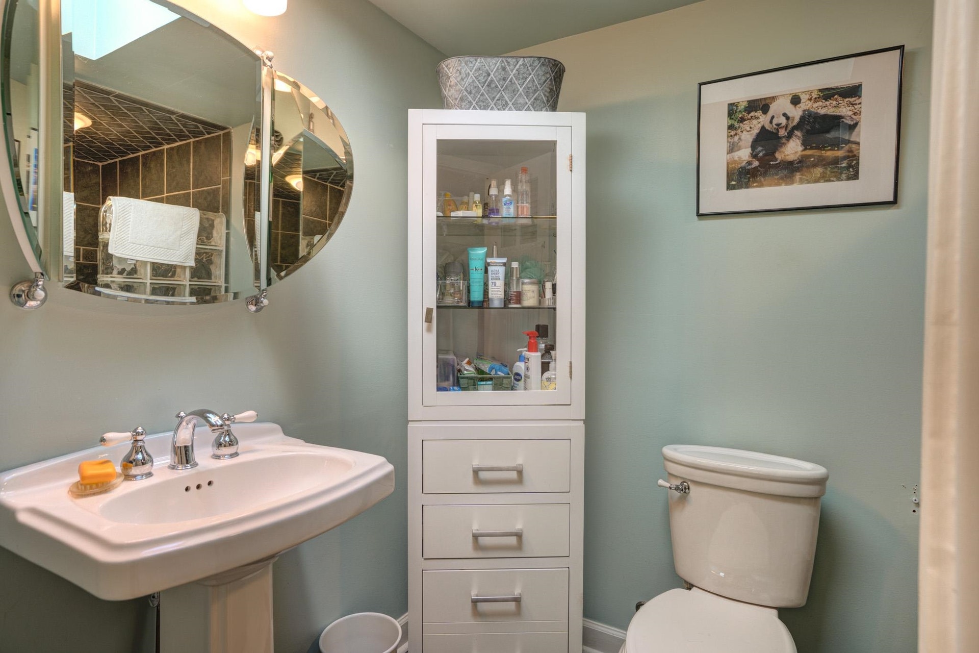 603 DRAPER Road, Blacksburg, VA 24060