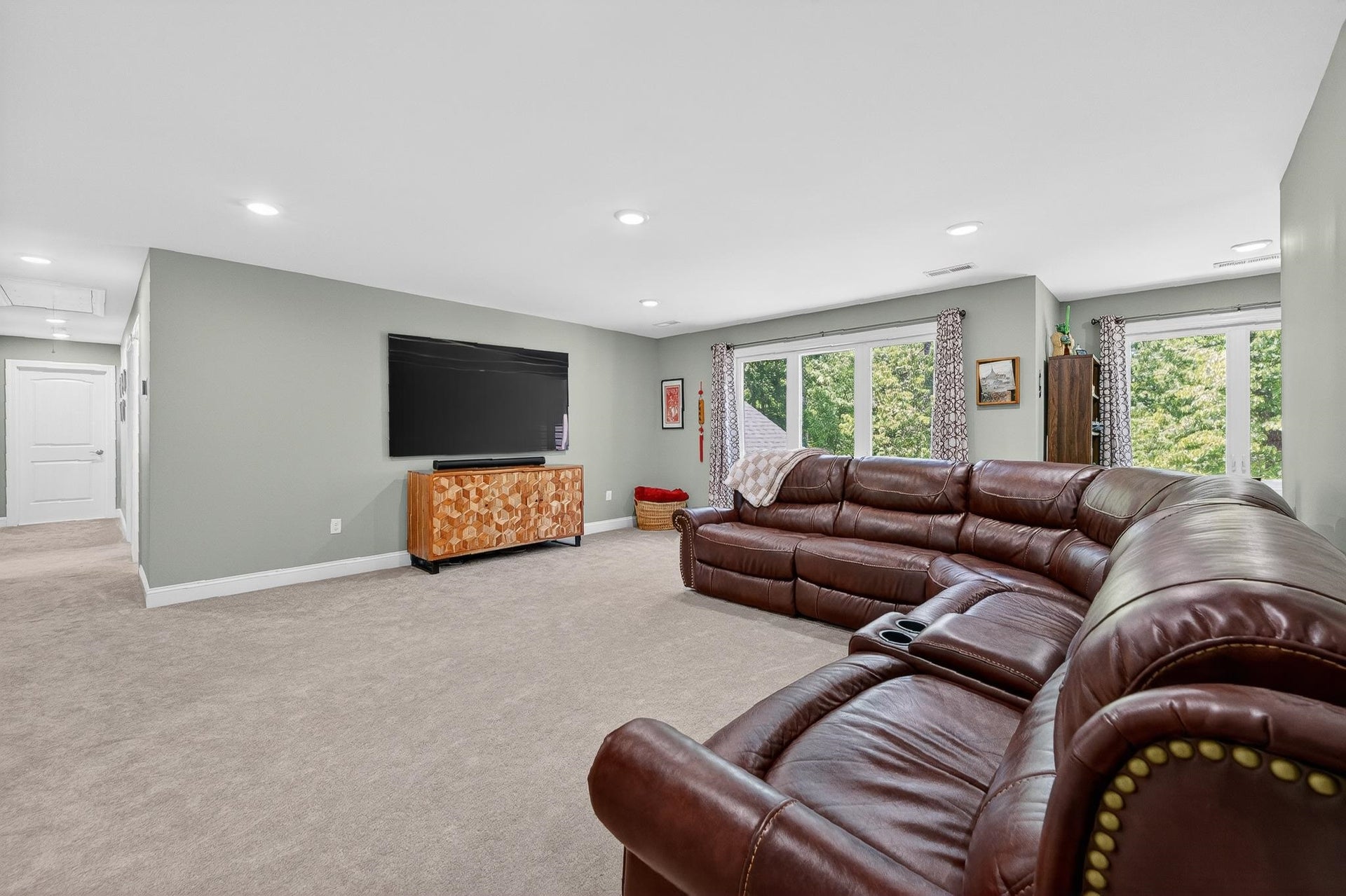500 QUAILWOOD Drive, Blacksburg, VA 24060