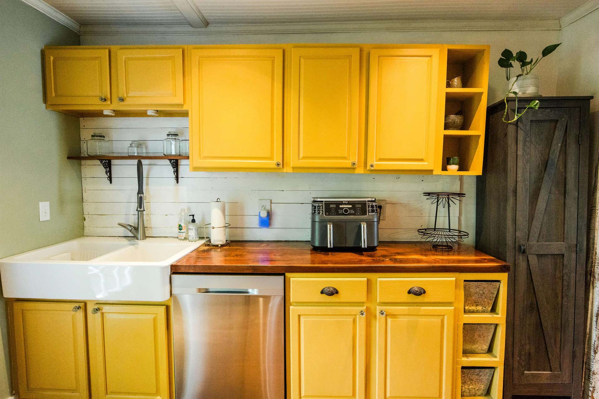 1306 Fourth Street, Radford, VA 24141