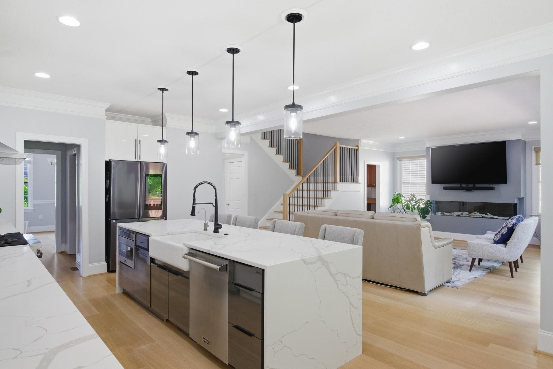 1302 VILLAGE Way, Blacksburg, VA 24060