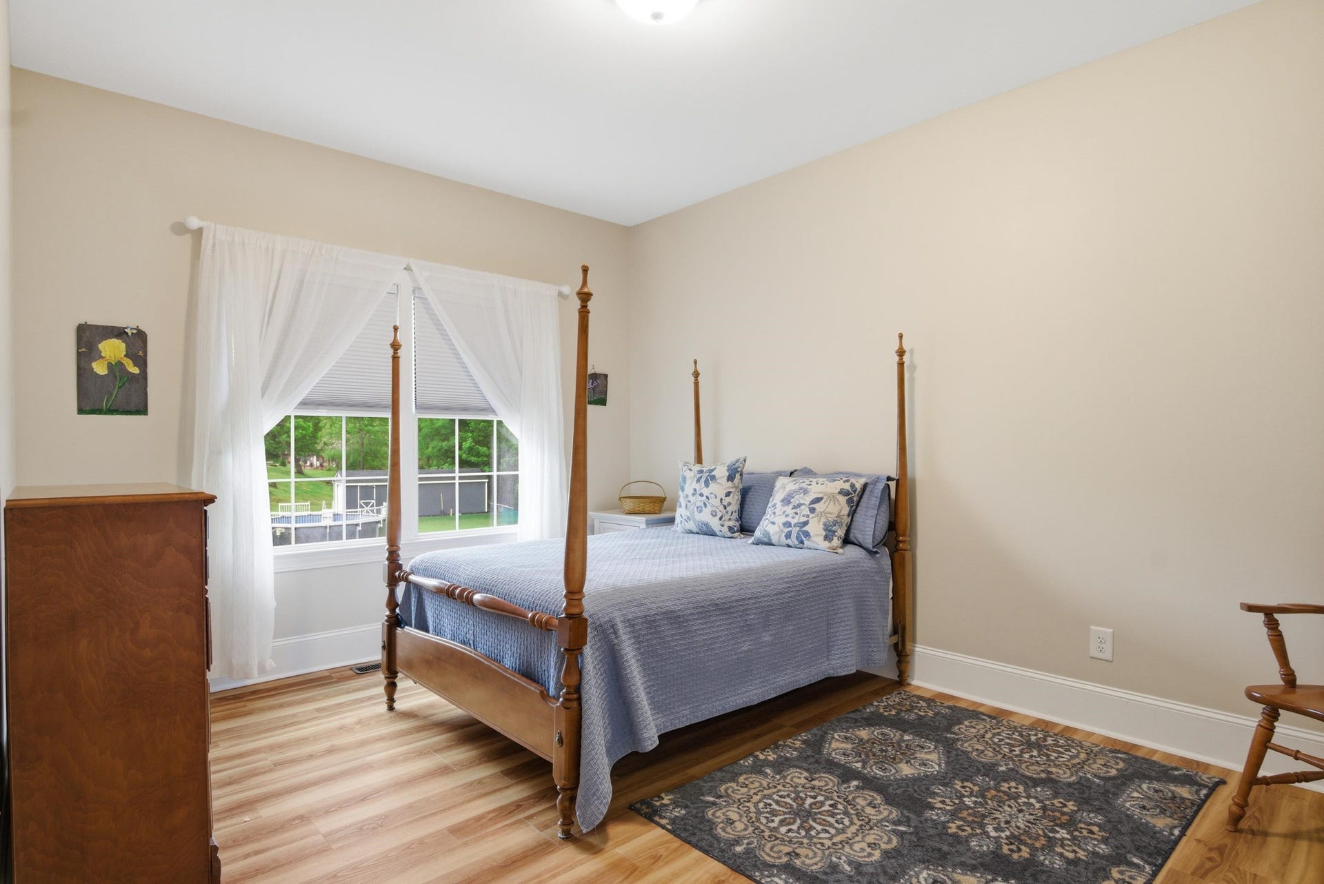525 Hale Street, Pearisburg, VA 24134