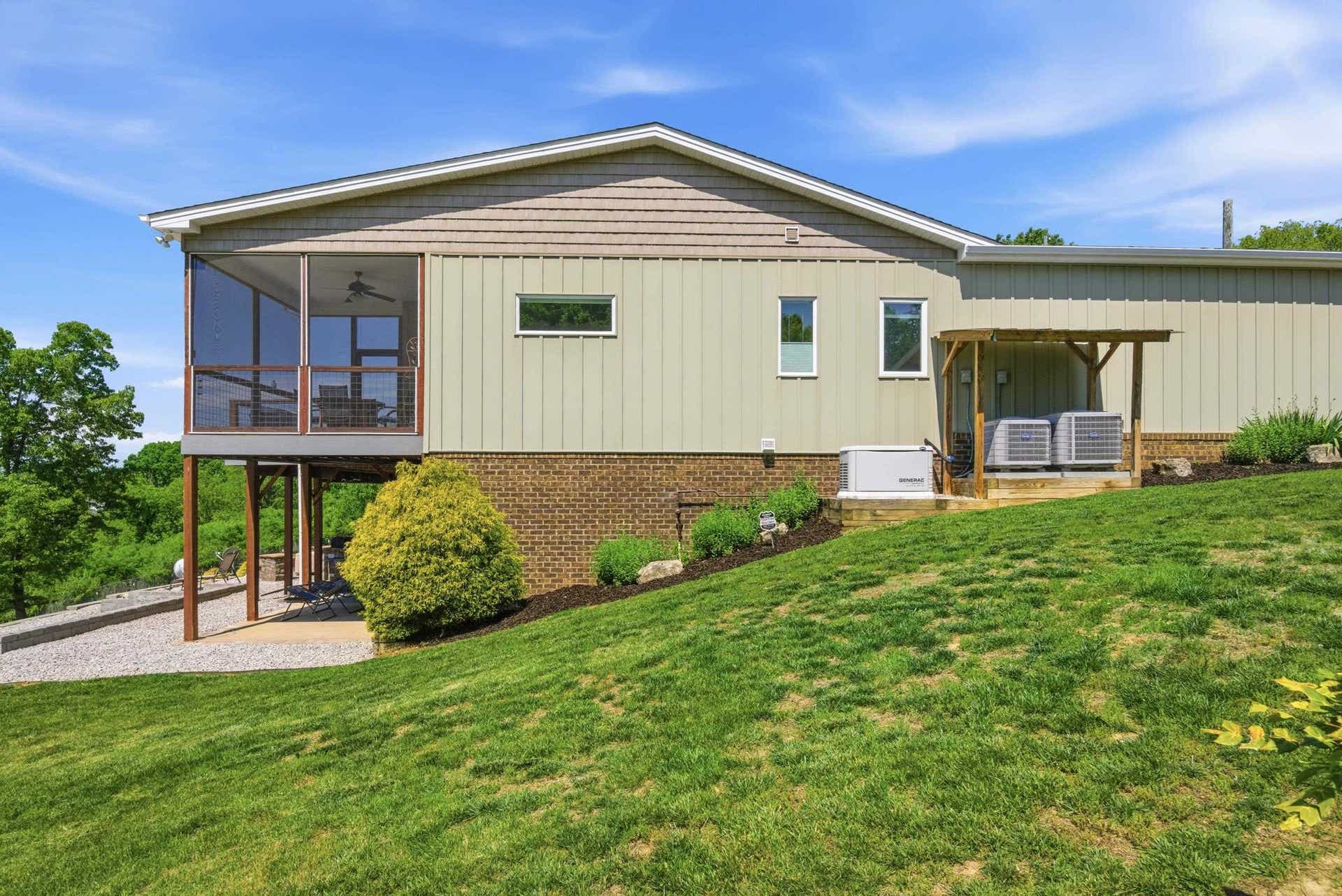 610 Wisteria Drive, Radford, VA 24141