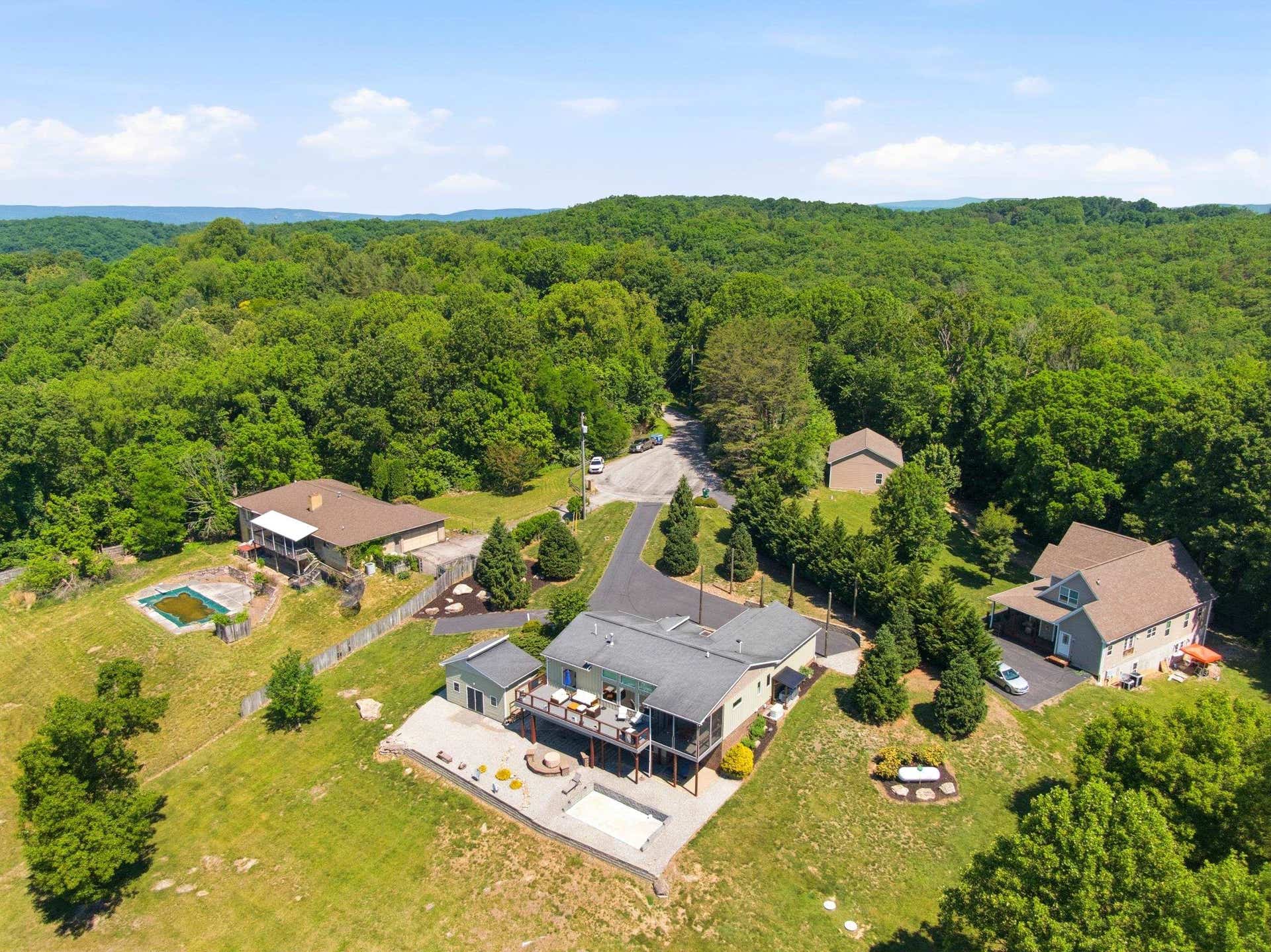 610 Wisteria Drive, Radford, VA 24141