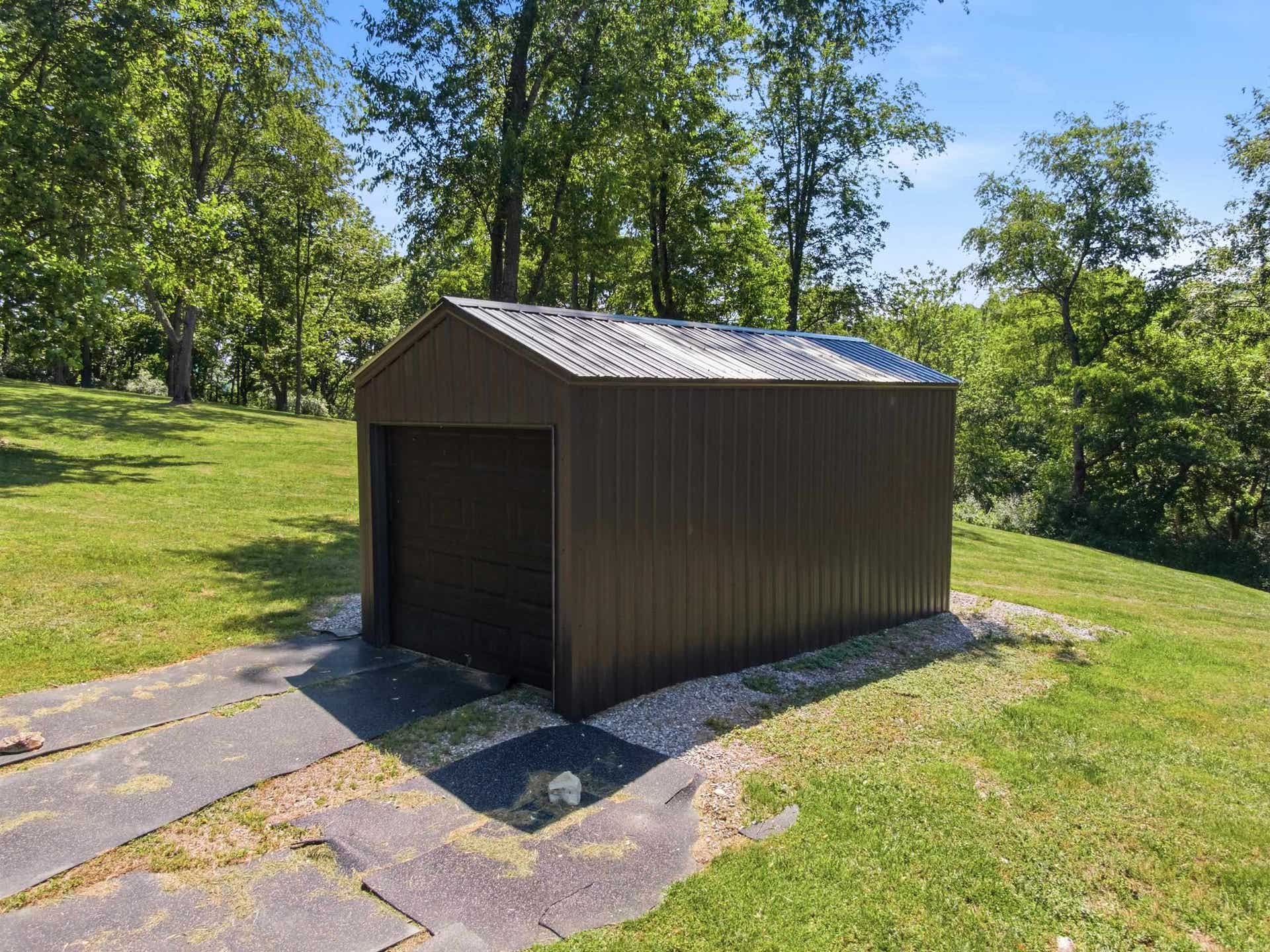 610 Wisteria Drive, Radford, VA 24141