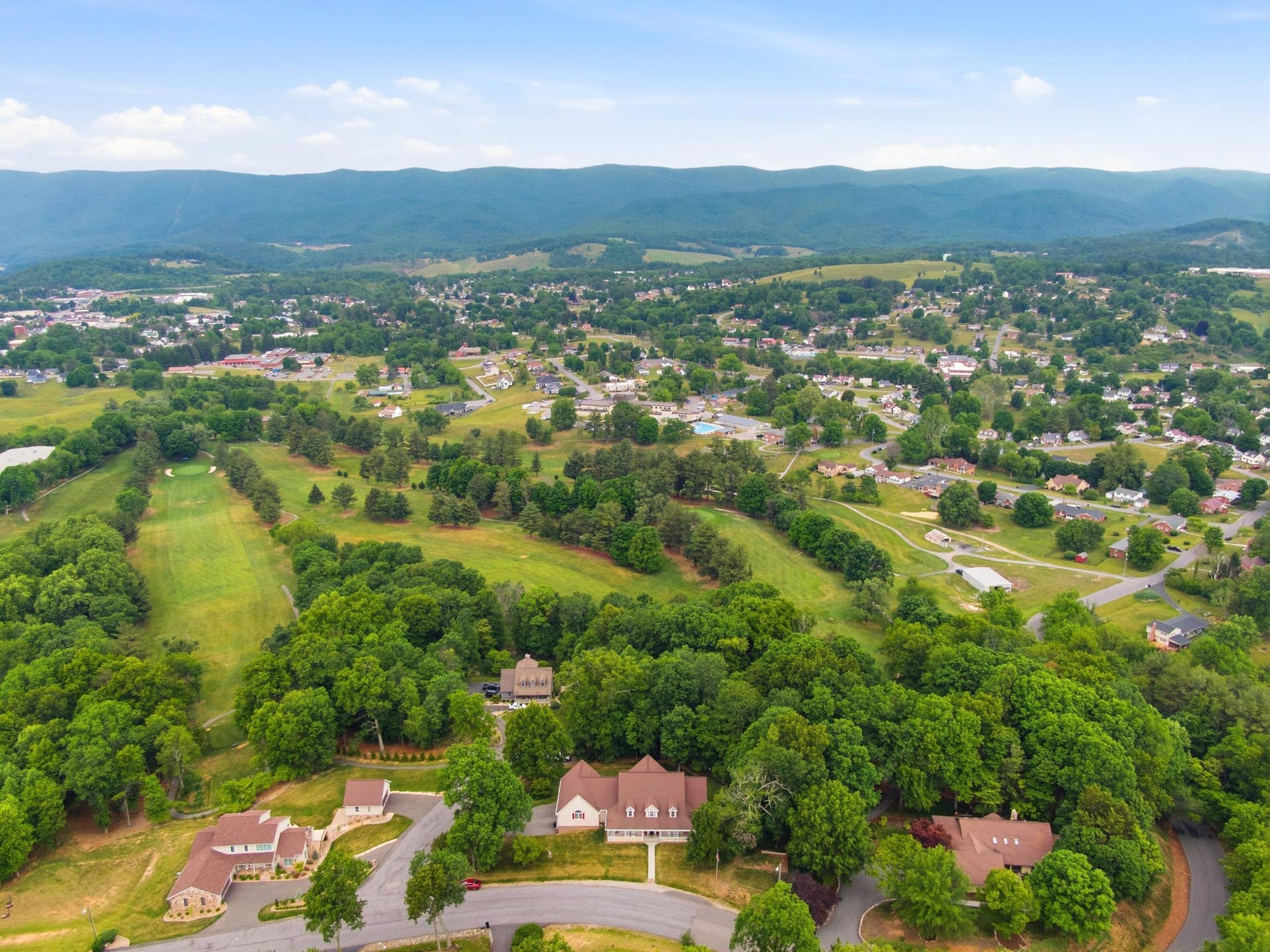 101 Darden Drive, Pearisburg, VA 24134