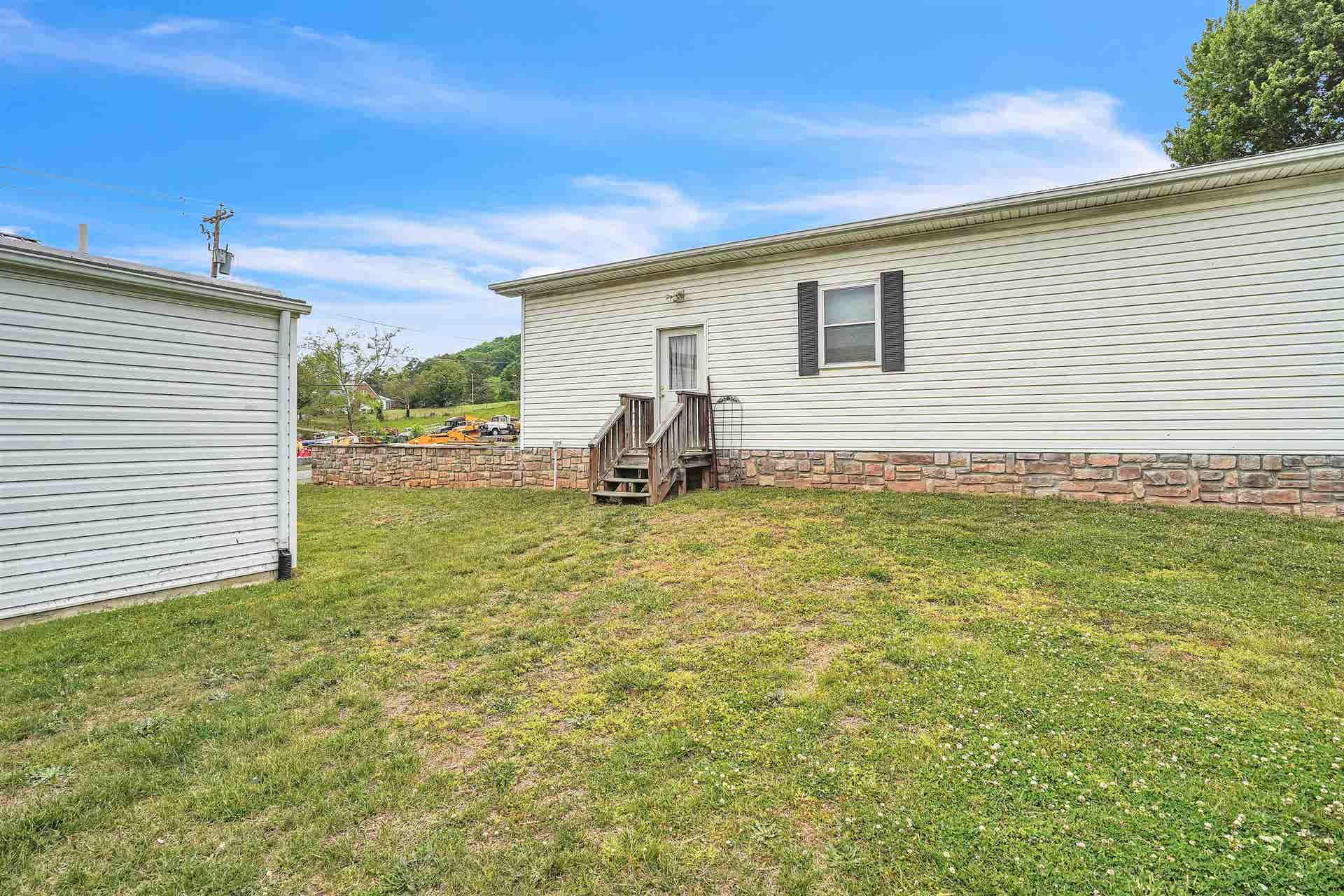 119 Mountain View Drive, Rich Creek, VA 24147