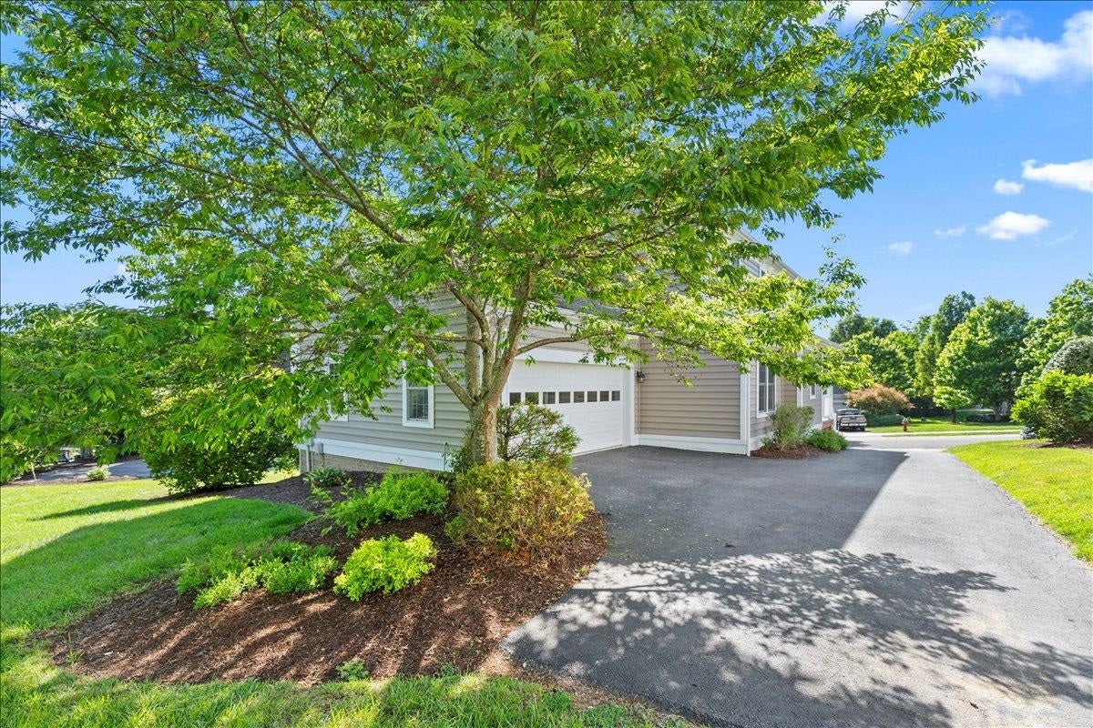 1201 Brook Circle, Blacksburg, VA 24060
