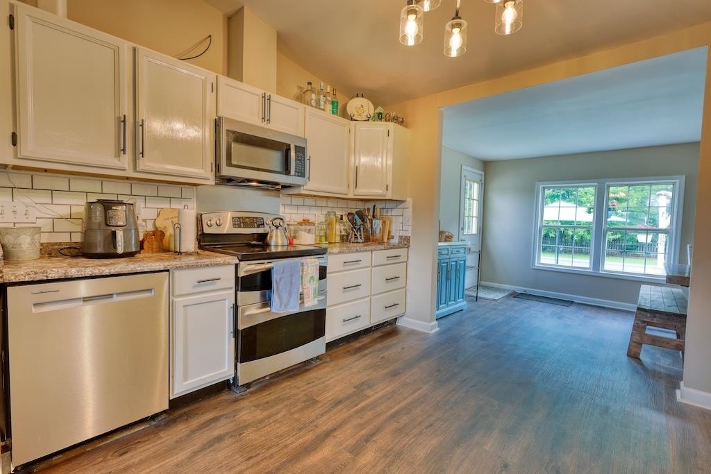 1460 West View Drive, Christiansburg, VA 24073
