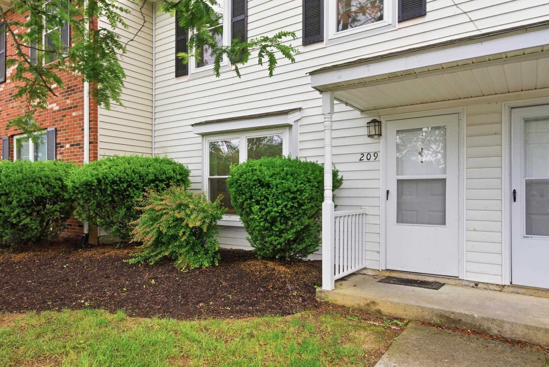 209 Pheasant Run Drive, Blacksburg, VA 24060