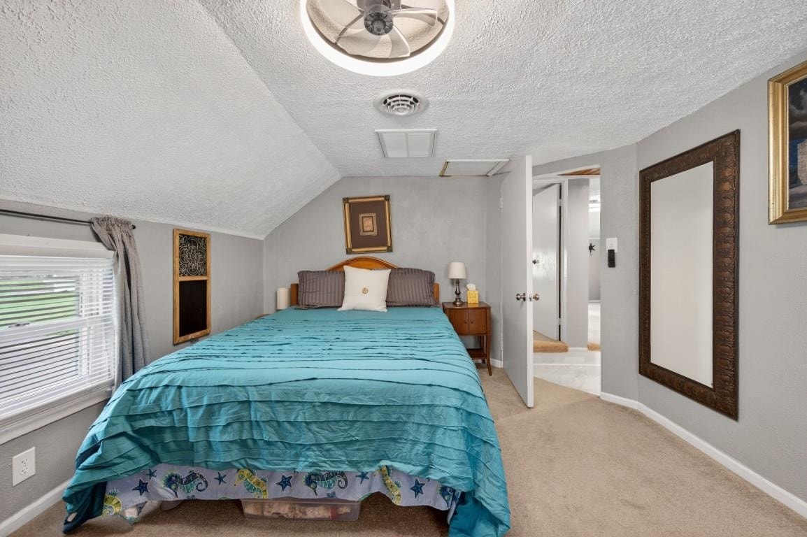 300 FOREST Avenue, Radford, VA 24141