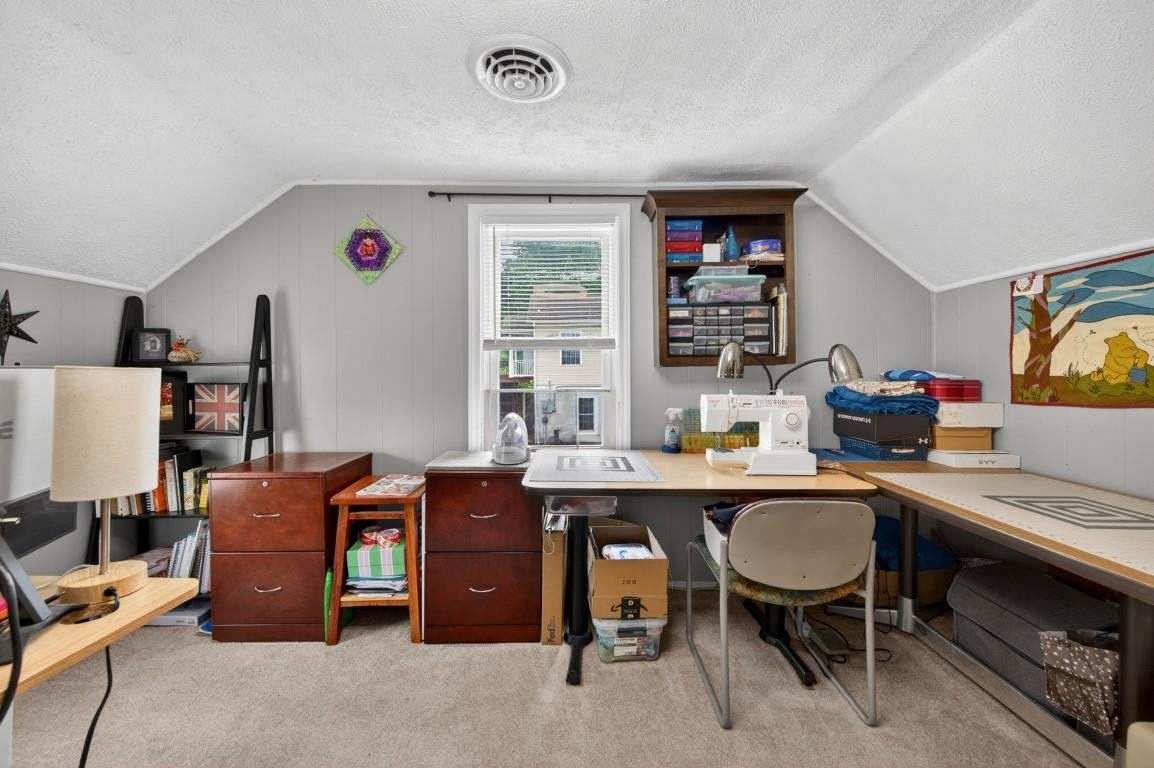 300 FOREST Avenue, Radford, VA 24141