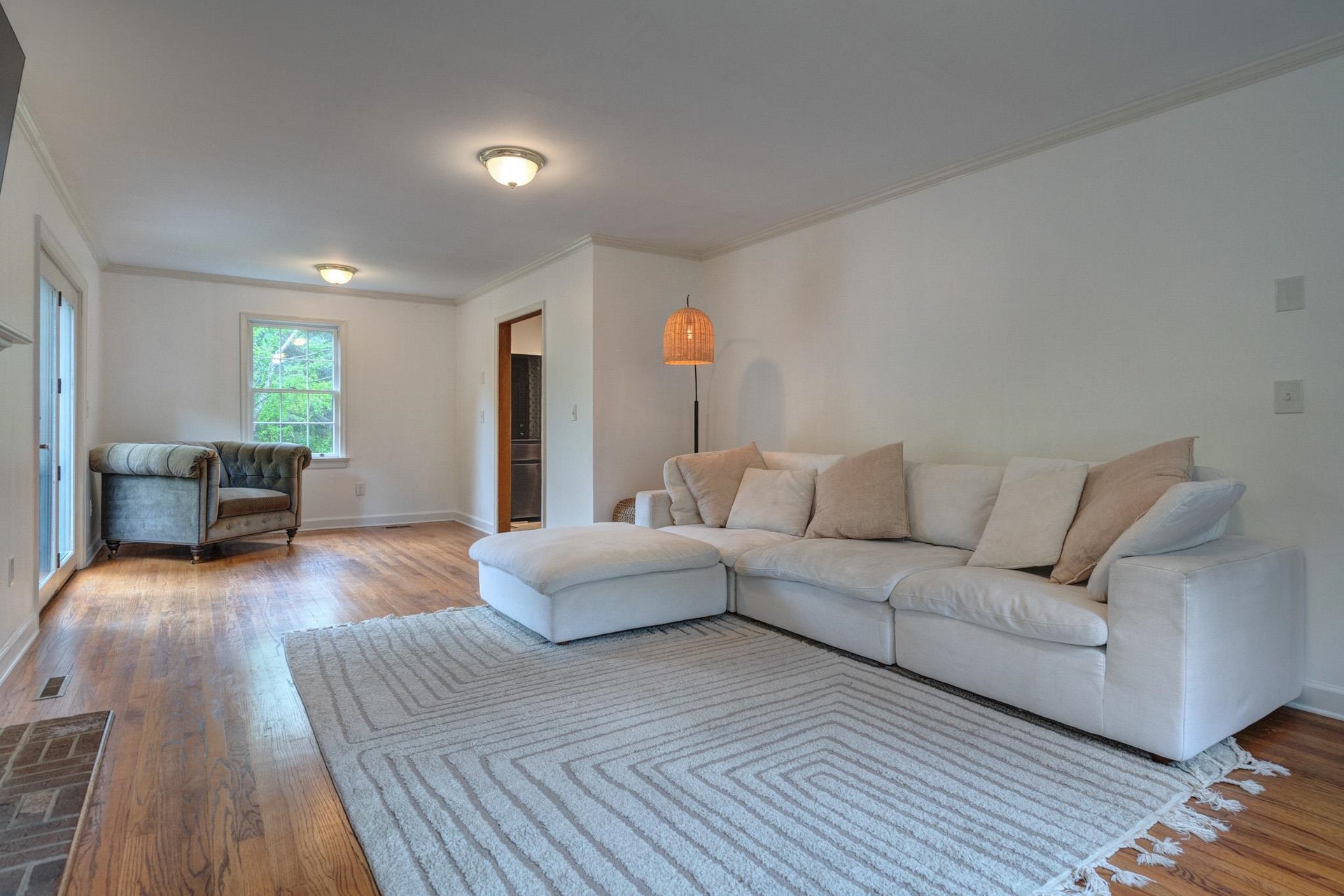 914 Mason Drive, Blacksburg, VA 24060