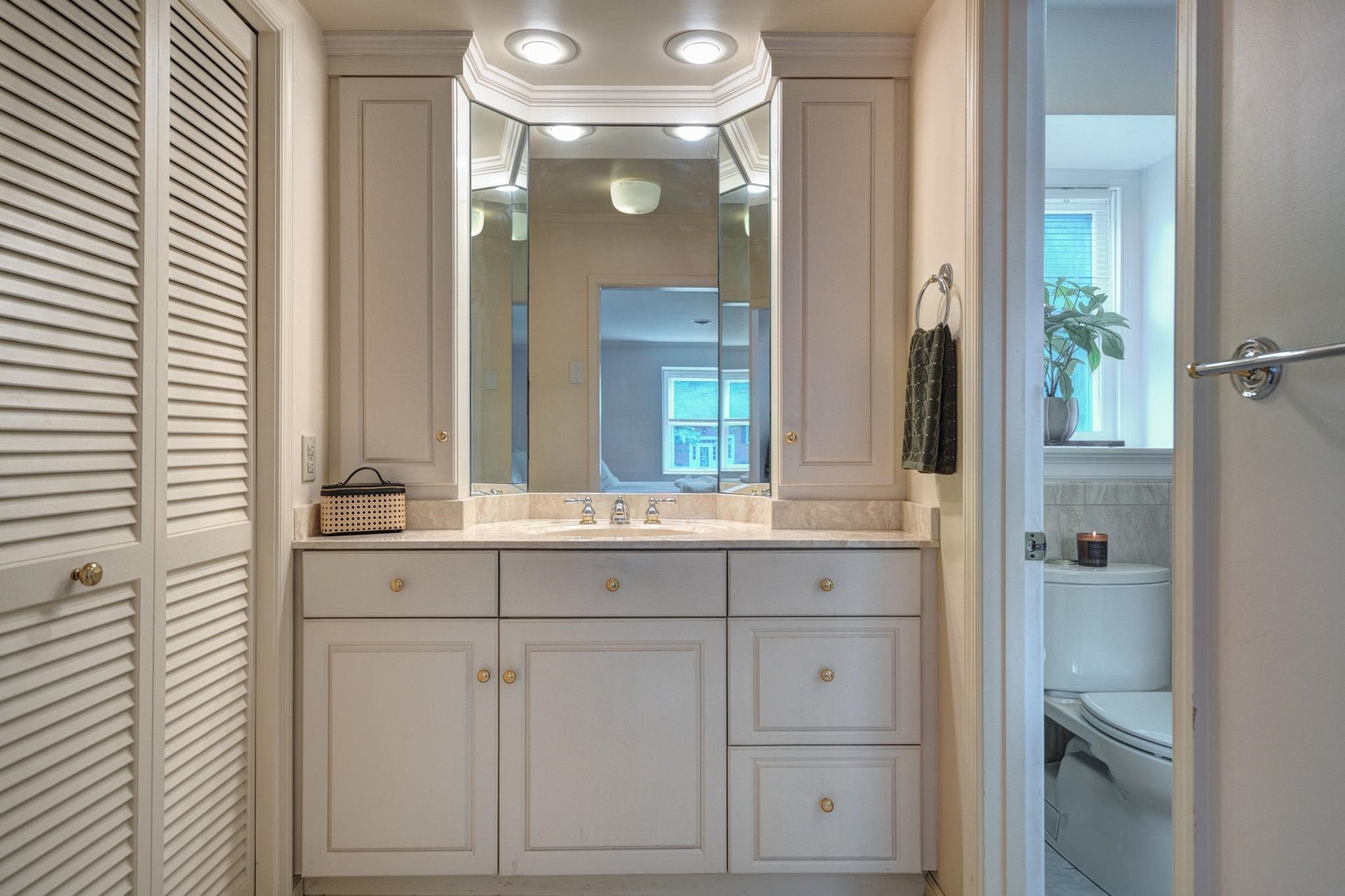 914 Mason Drive, Blacksburg, VA 24060
