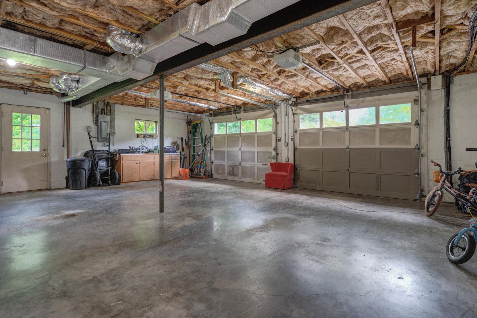 914 Mason Drive, Blacksburg, VA 24060