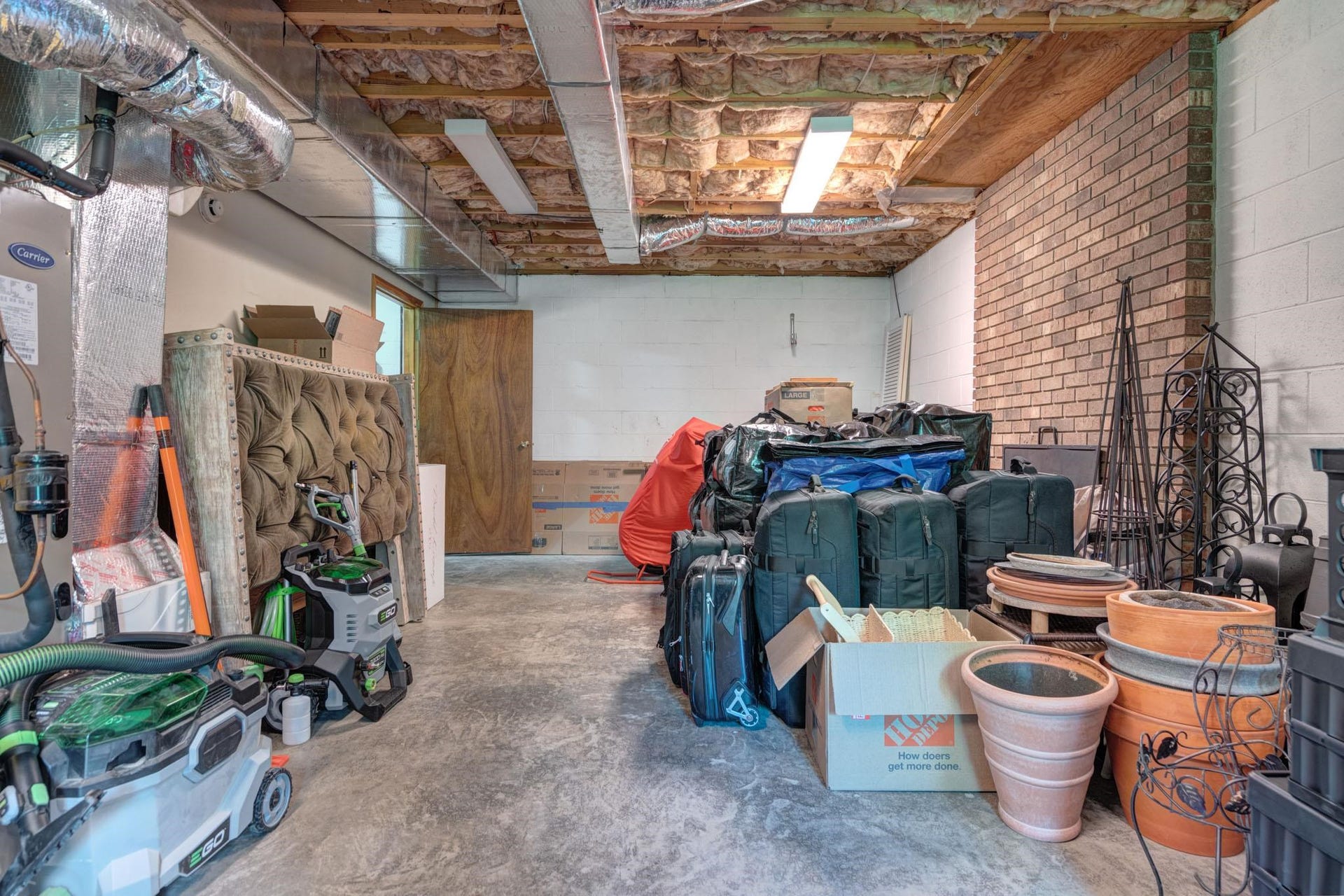 914 Mason Drive, Blacksburg, VA 24060
