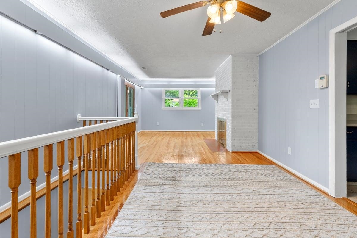 6016 Belspring Road, Fairlawn, VA 24141