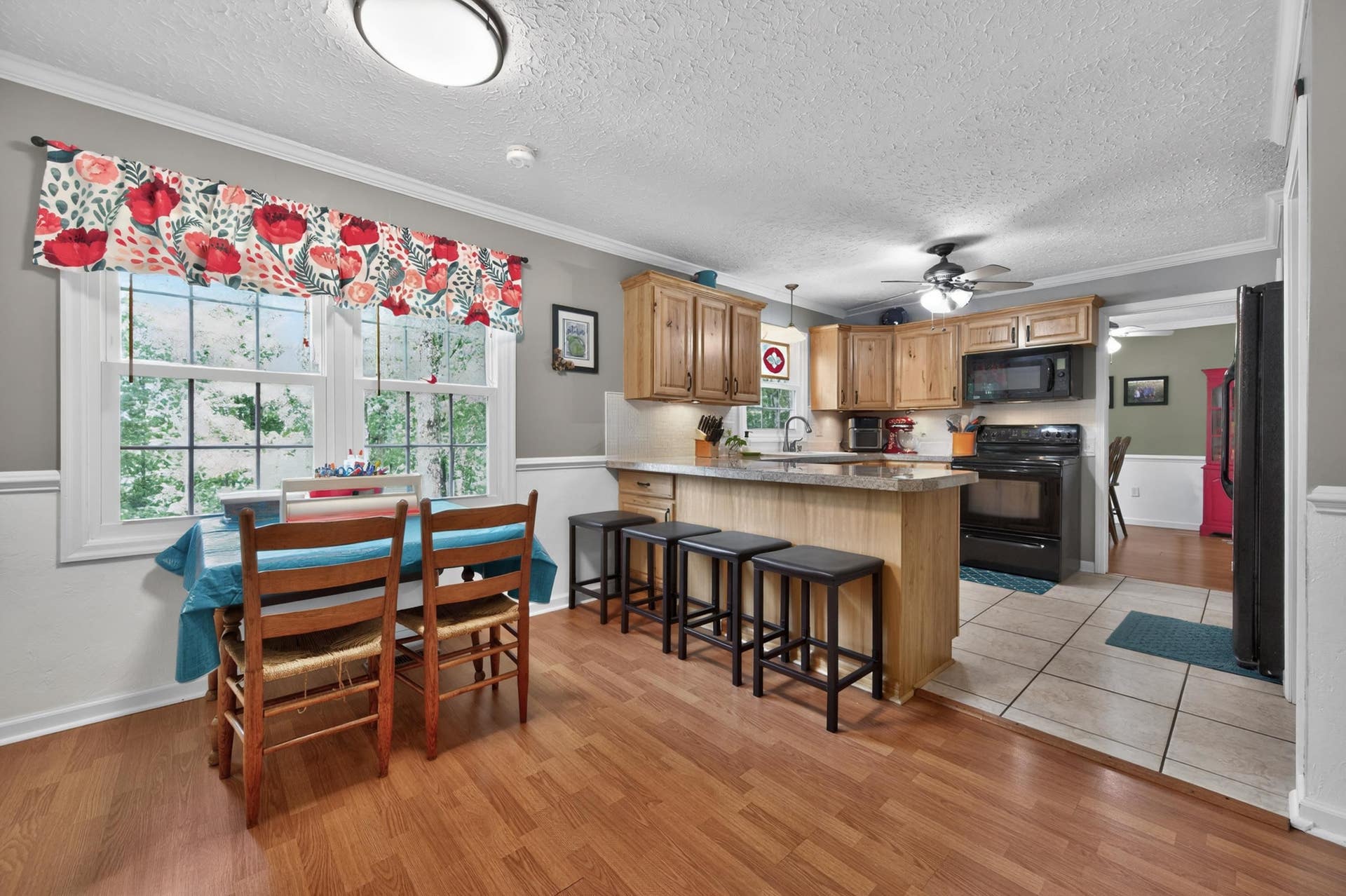 435 Tomahawk Drive, Christiansburg, VA 24073