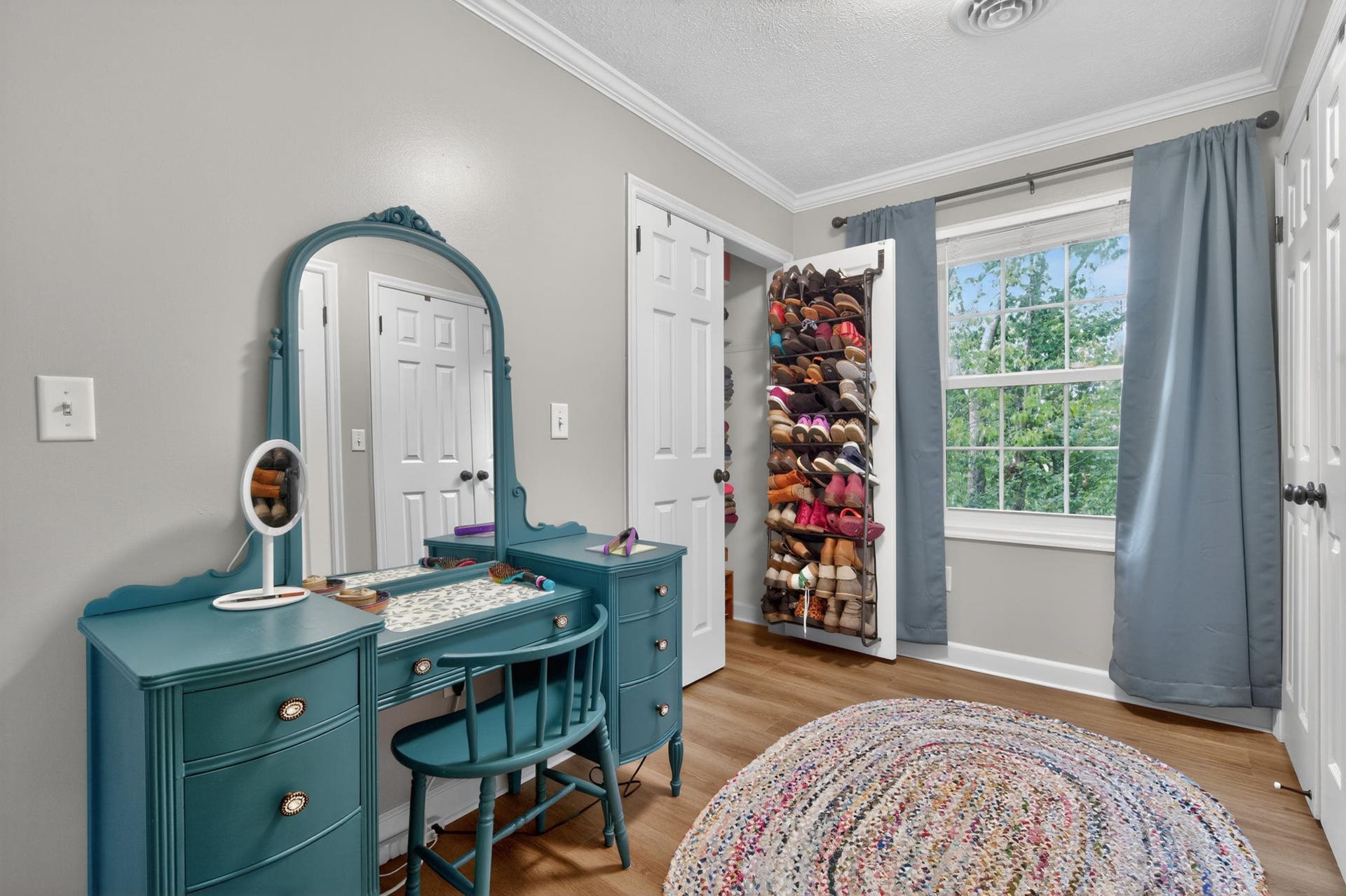 435 Tomahawk Drive, Christiansburg, VA 24073