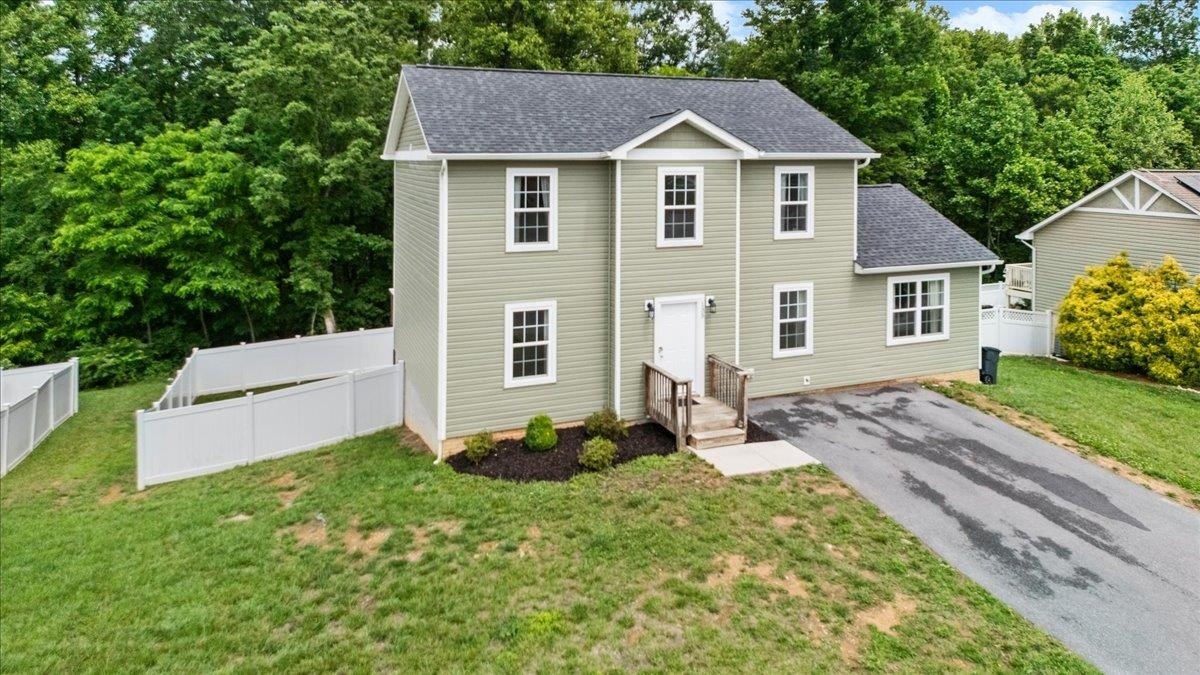 135 PRAIRIE VIEW Lane, Pembroke, VA 24136