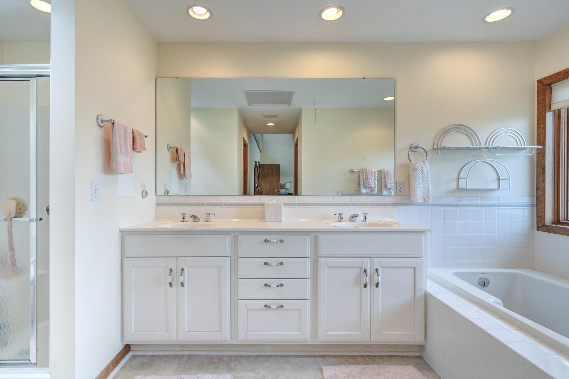 1000 Doe Run, Blacksburg, VA 24060