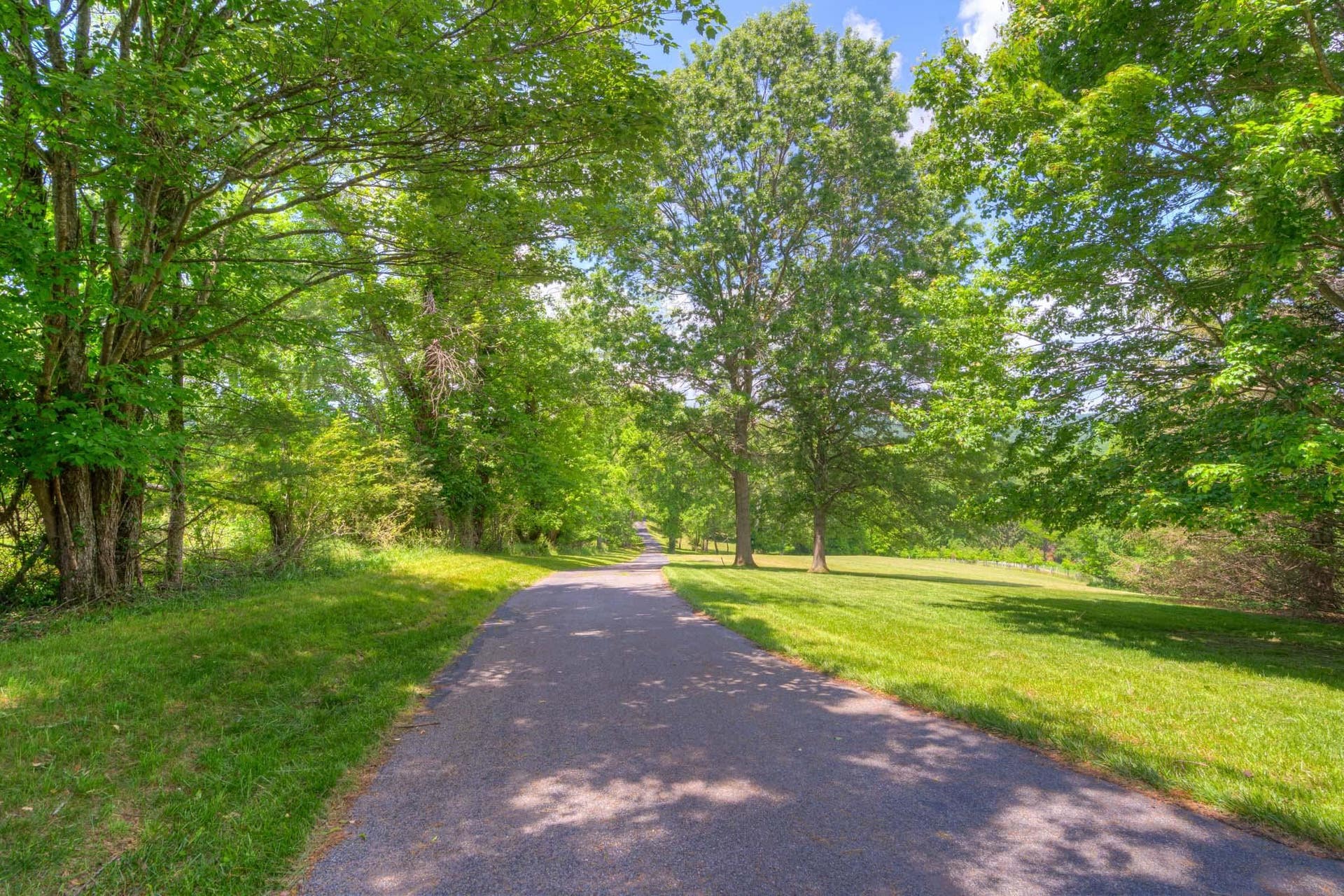 1000 Doe Run, Blacksburg, VA 24060