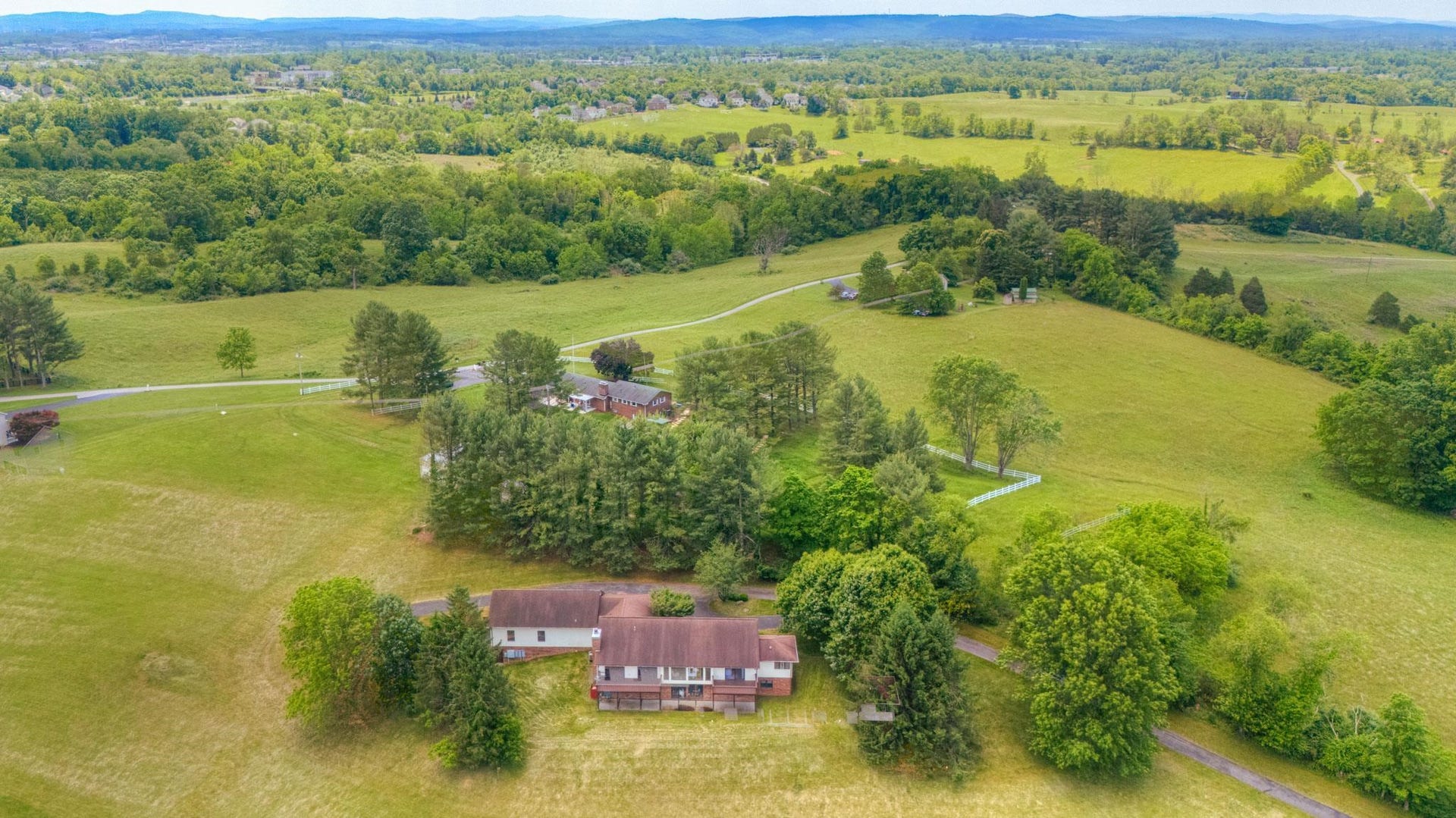 1000 Doe Run, Blacksburg, VA 24060