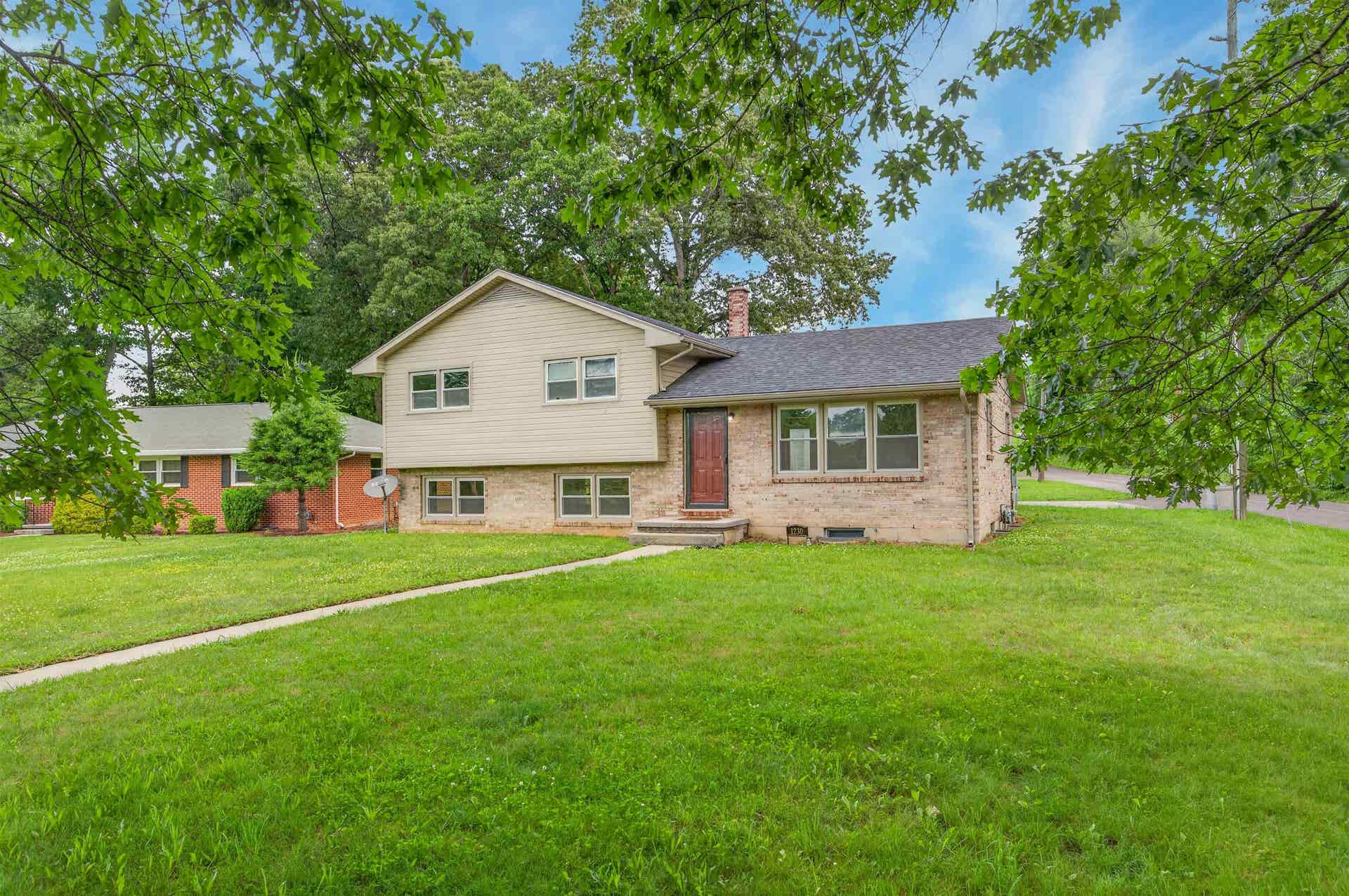 1230 Preston Street, Radford, VA 24141
