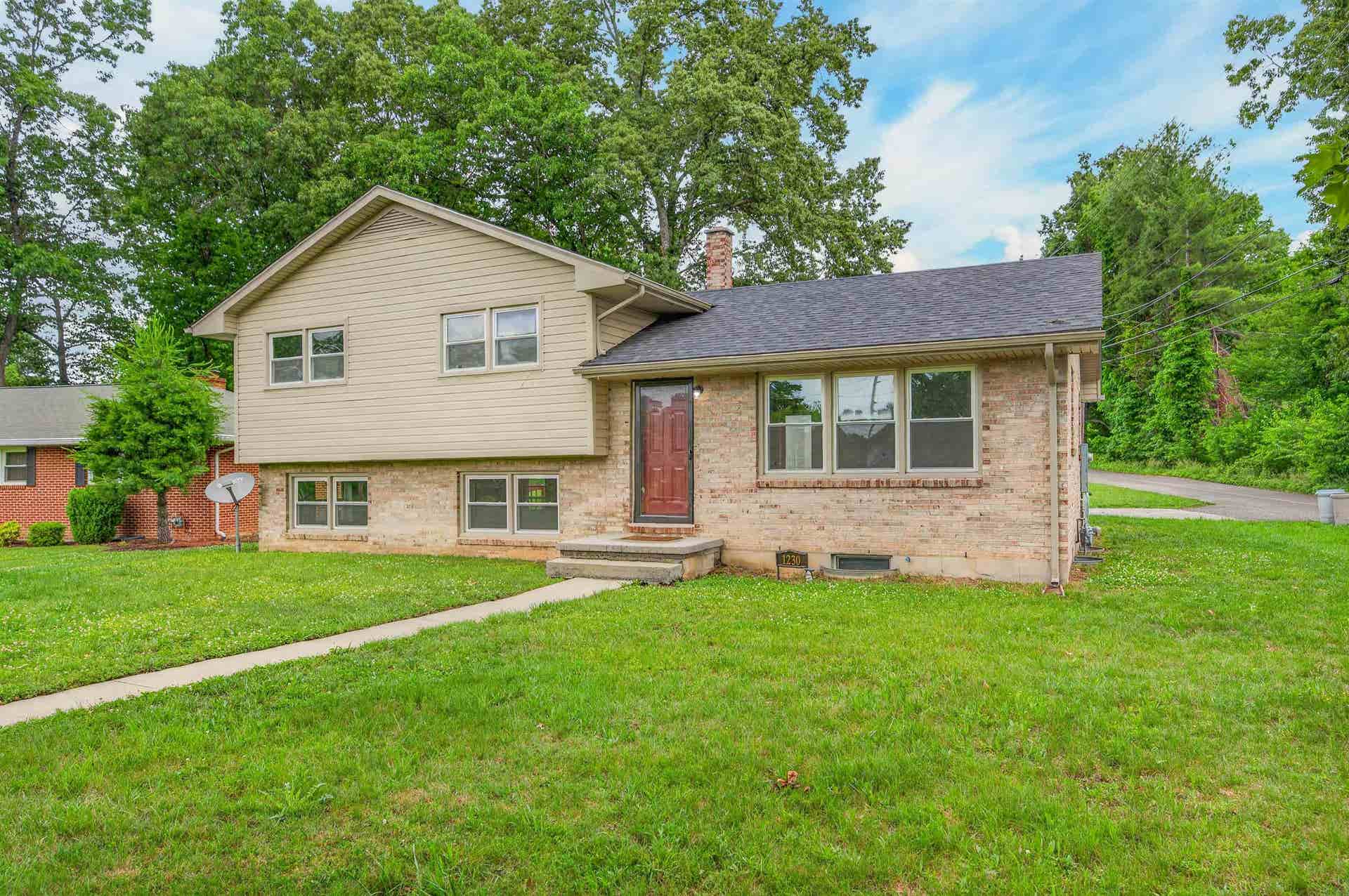 1230 Preston Street, Radford, VA 24141