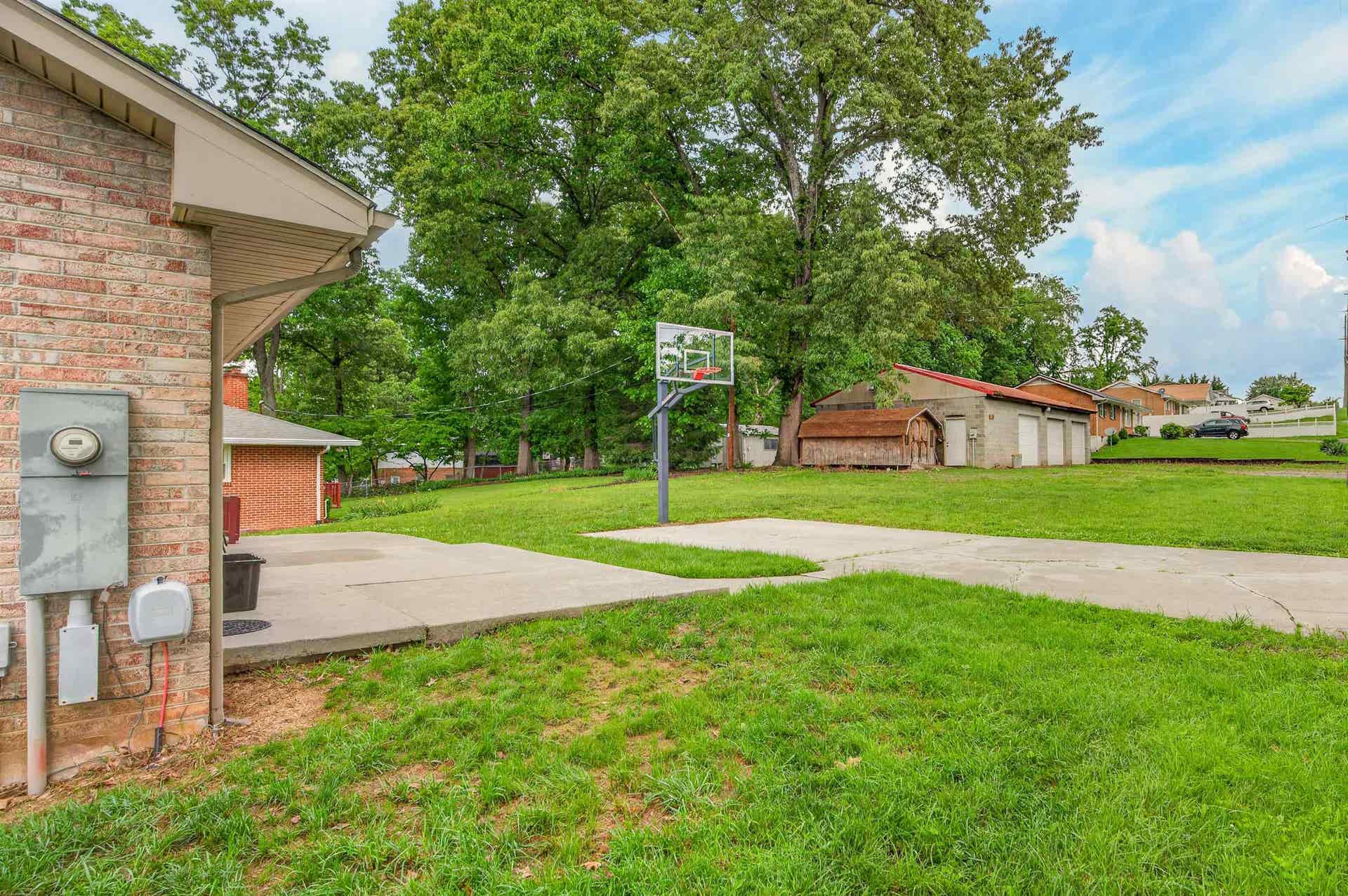 1230 Preston Street, Radford, VA 24141