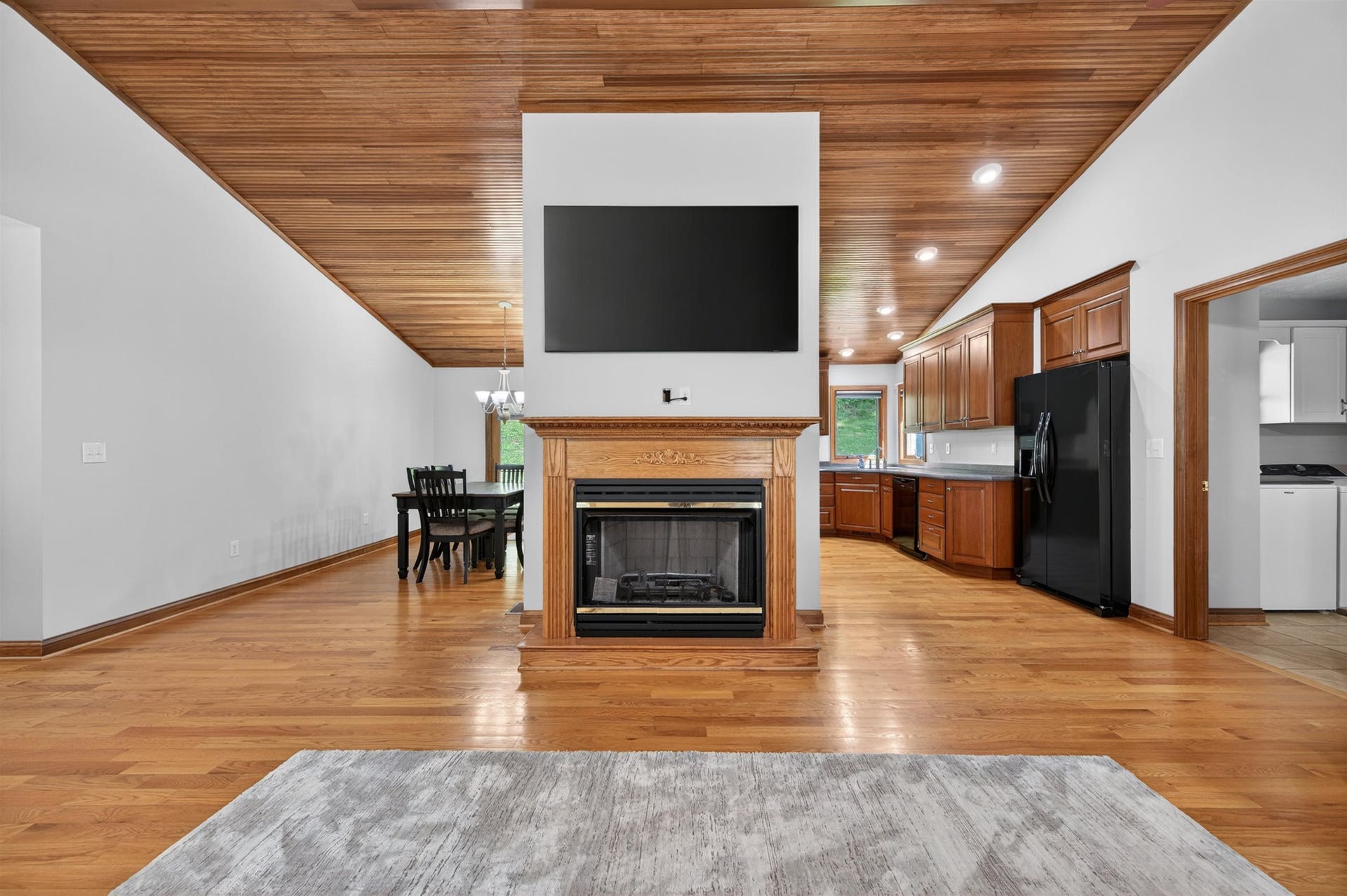 1354 Cascade Drive, Pembroke, VA 24136