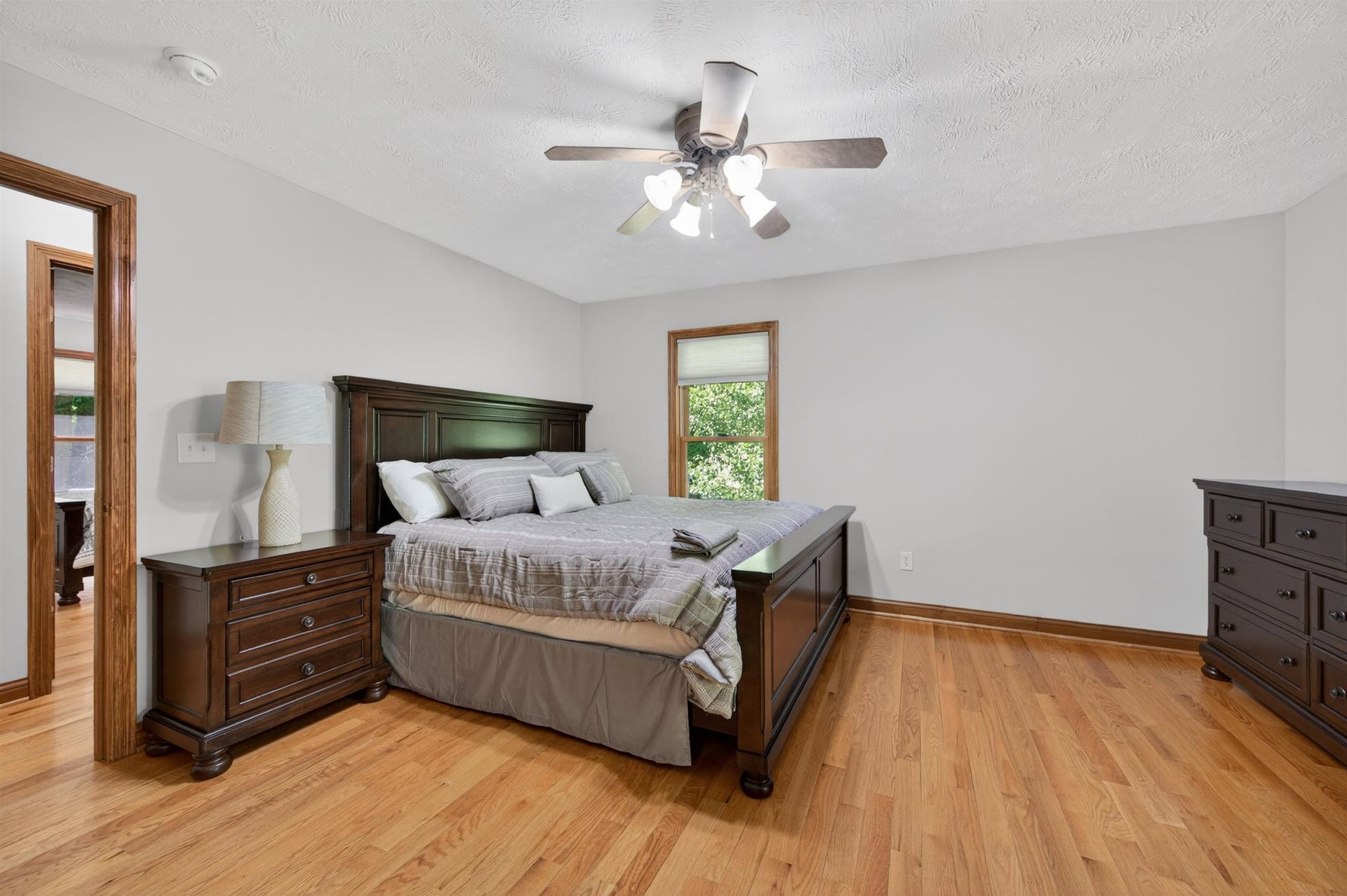 1354 Cascade Drive, Pembroke, VA 24136