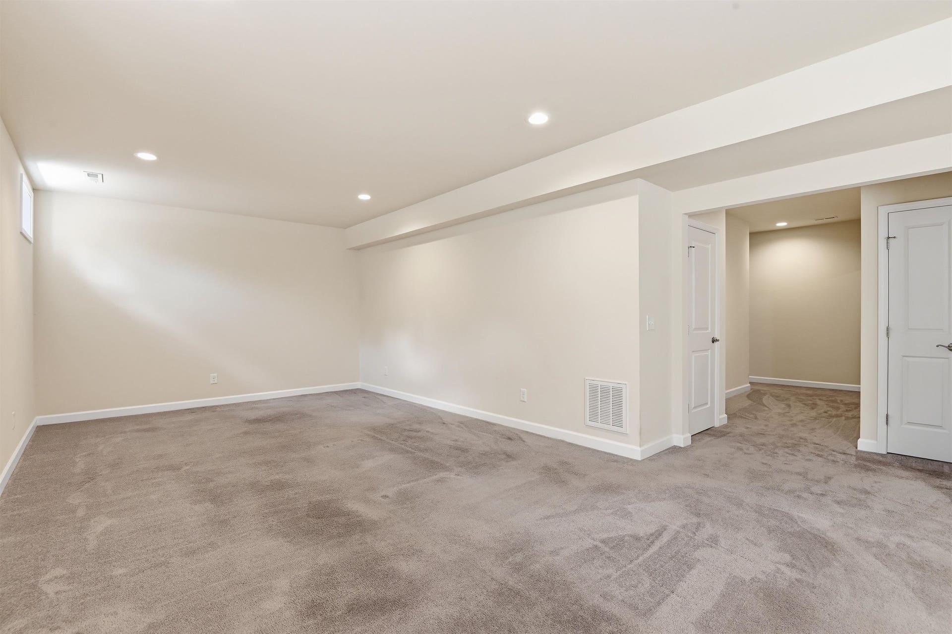8630 MYSTIC ROCK Court, Radford, VA 24141