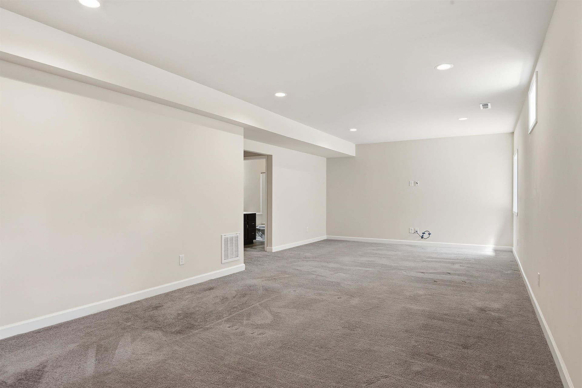 8630 MYSTIC ROCK Court, Radford, VA 24141