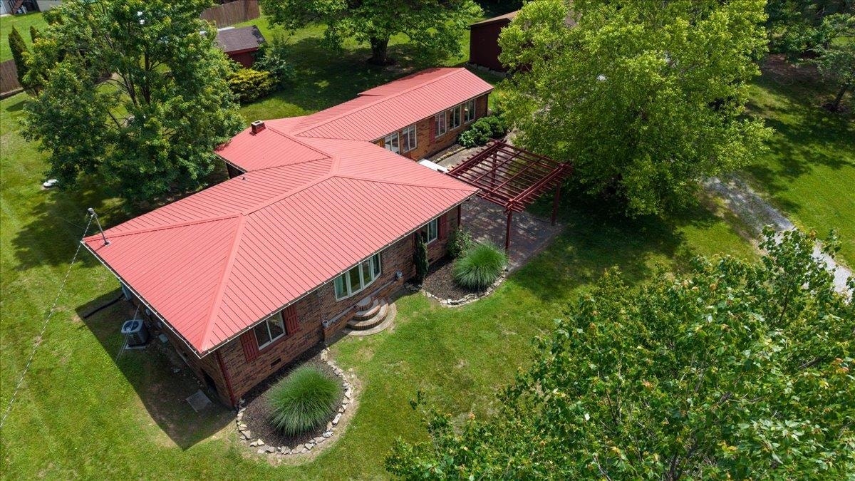 604 Ripplemead Road, Ripplemead, VA 24150