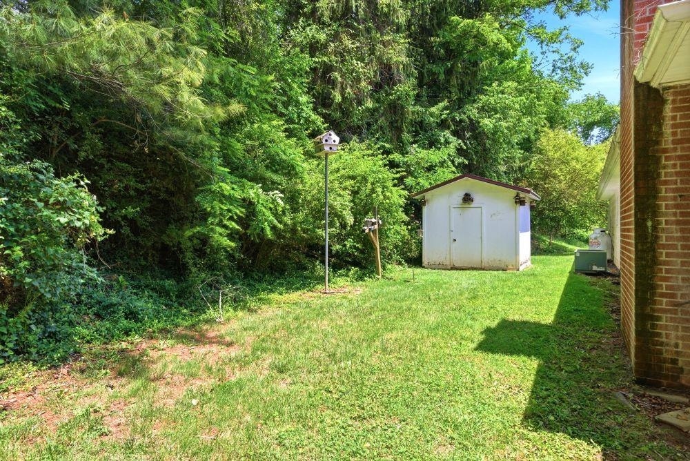306 Crile Lane, Pearisburg, VA 24134