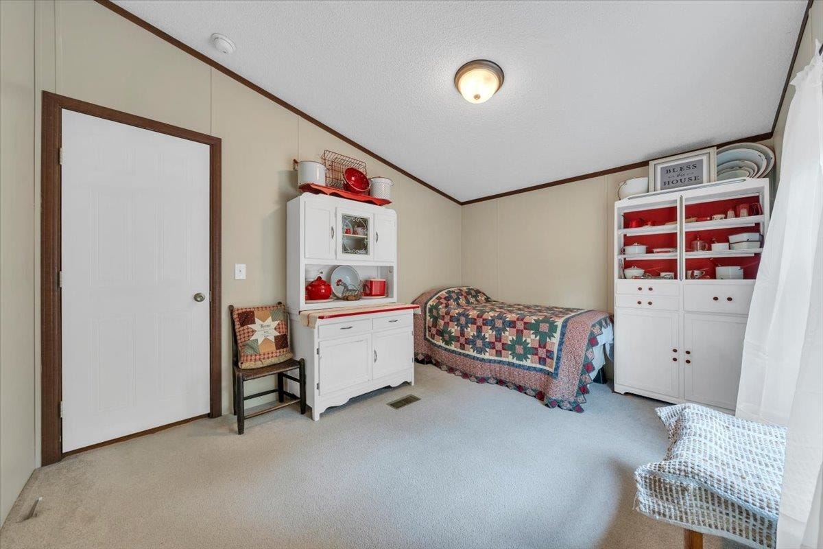 151 Perdue Road, Staffordsville, VA 24167