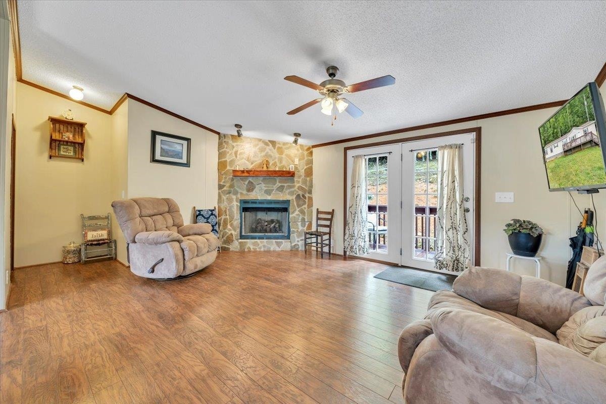 151 Perdue Road, Staffordsville, VA 24167
