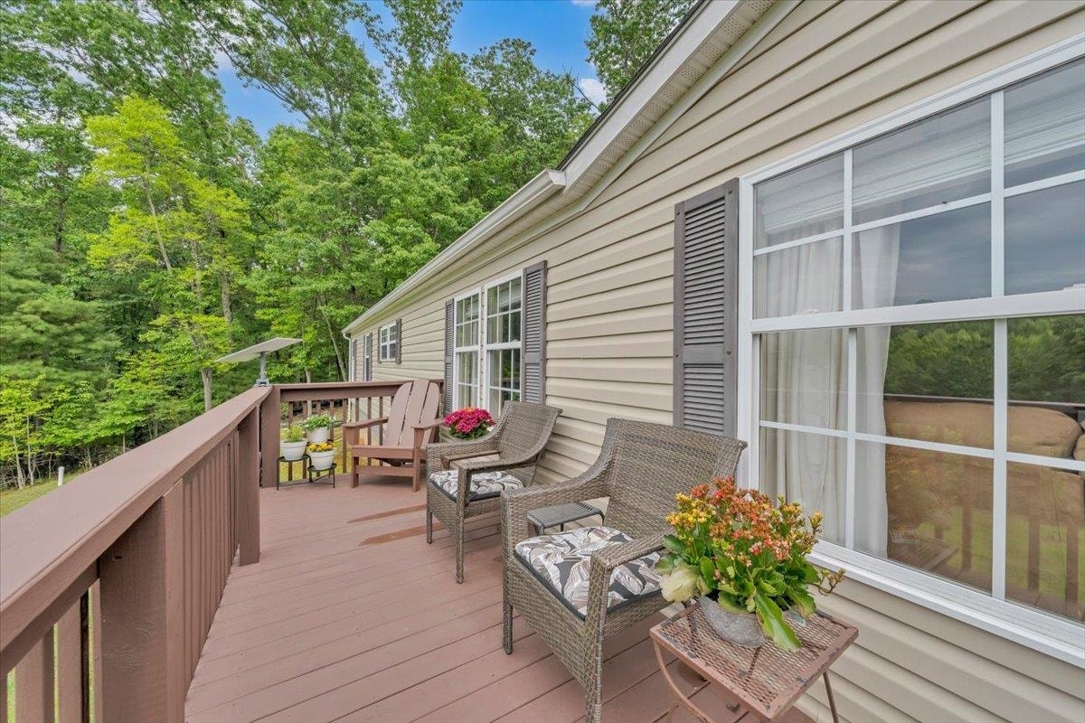 151 Perdue Road, Staffordsville, VA 24167