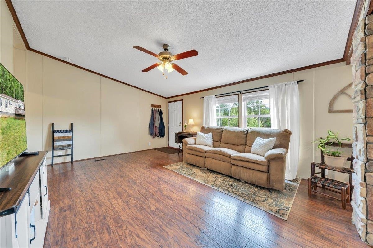 151 Perdue Road, Staffordsville, VA 24167